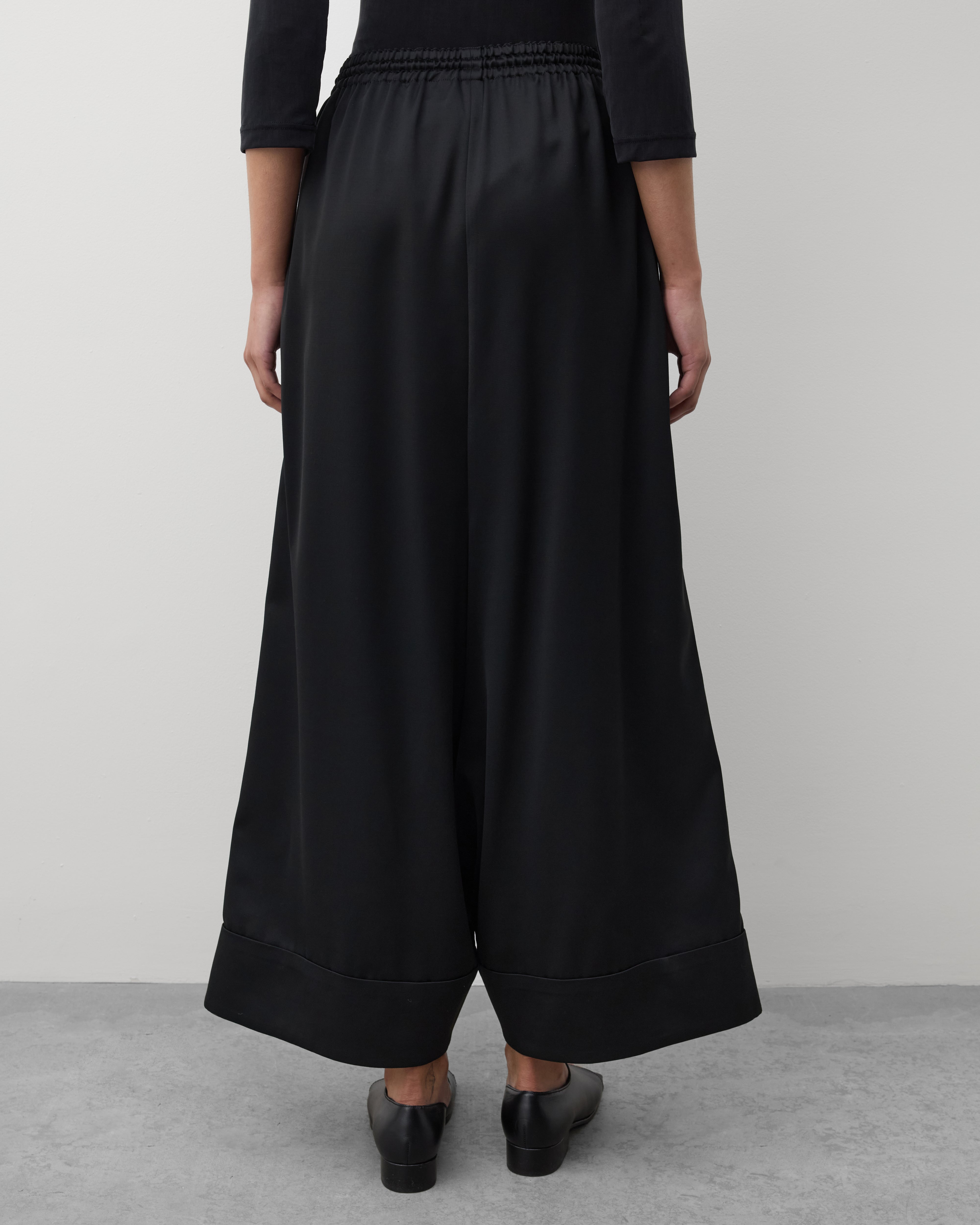 Junya Watanabe: Women's Wide Leg Cuffed Trousers (Black) | DSMNY E