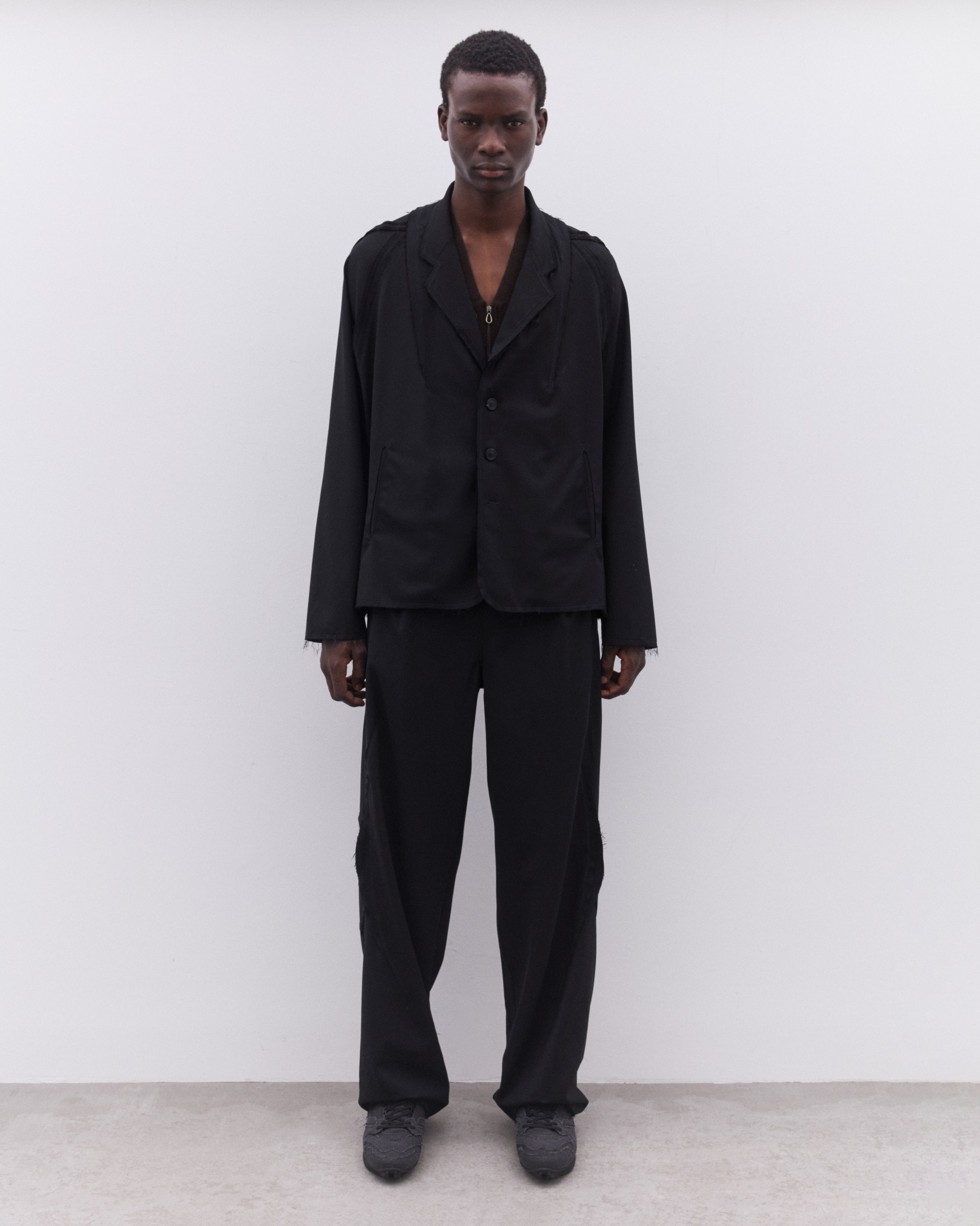 ジャケット・アウター KIKO KOSTADINOV 22AW Valakas Blazer 46 KIKO KOSTADINOV 22AW Valakas Blazer 46 - メルカリ