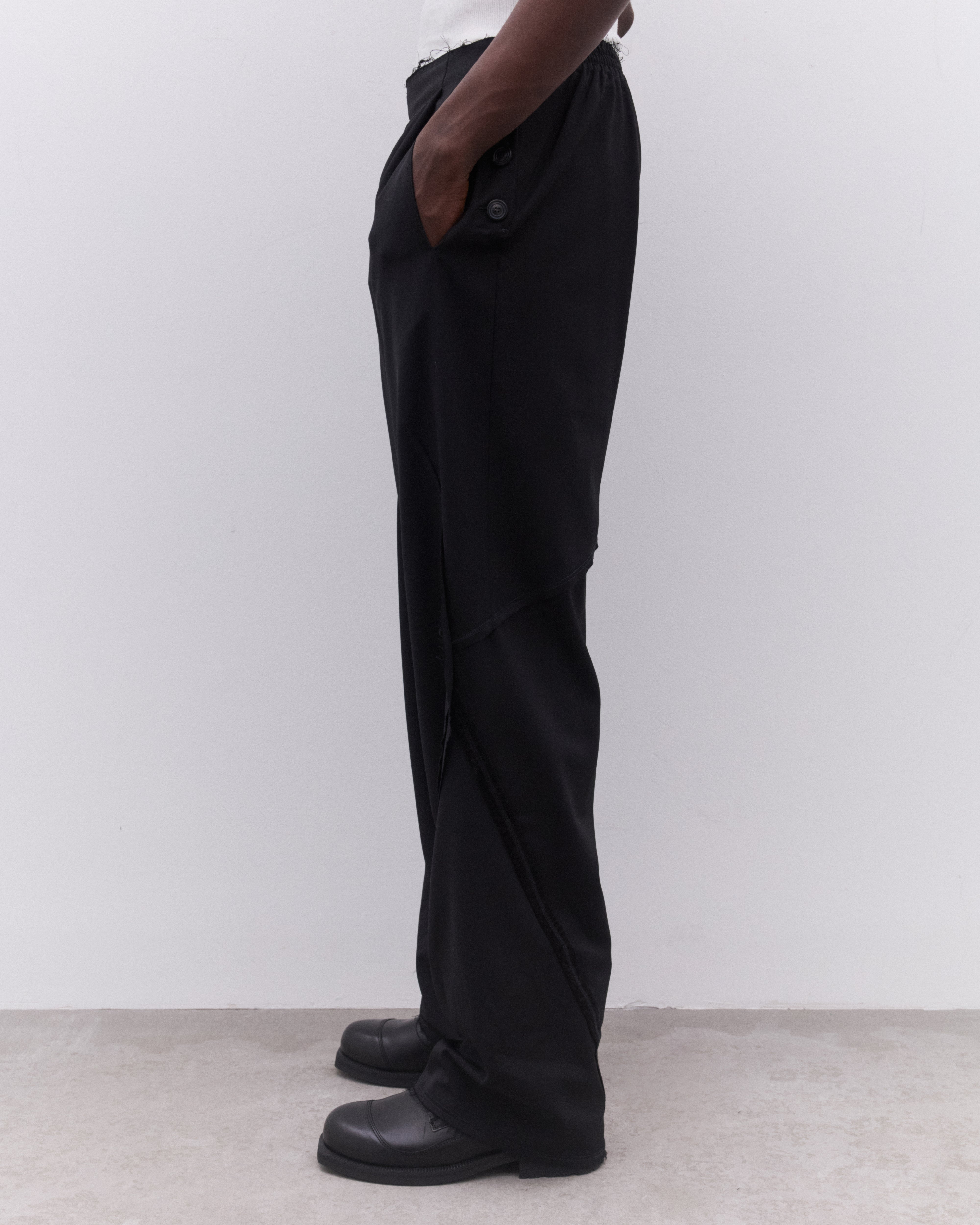 KIKO KOSTADINOVブラックワイドレッグパンツ 32 Kiko Kostadinov: Men's Vig K-Dart Trouser (Crow Black) | DSMNY E-SHOP