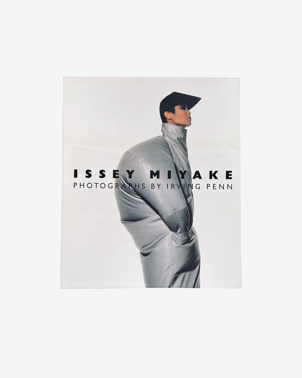 Idea - Issey Miyake Photographs by Irving Penn