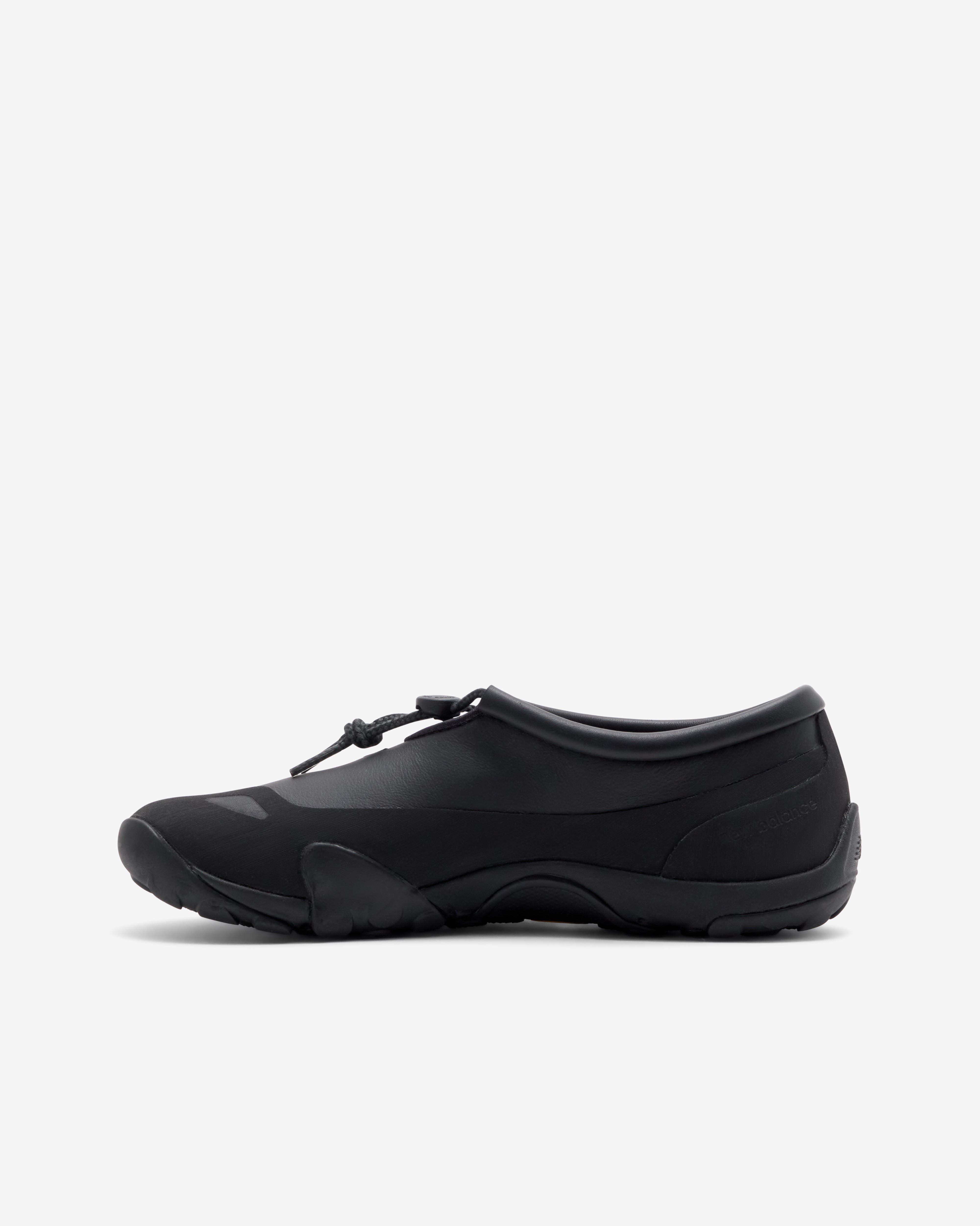 新品未使用JUNYAWATANABEMAN×NEW BALANCTF100 Junya Watanabe: Women's New Balance MT10T Sneakers (Black) | DSMNY