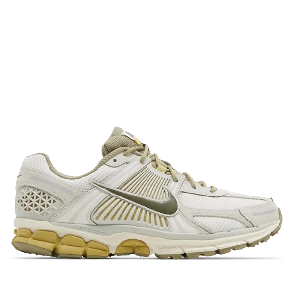 Nike - Men's Zoom Vomero 5 - (FV0397-001)