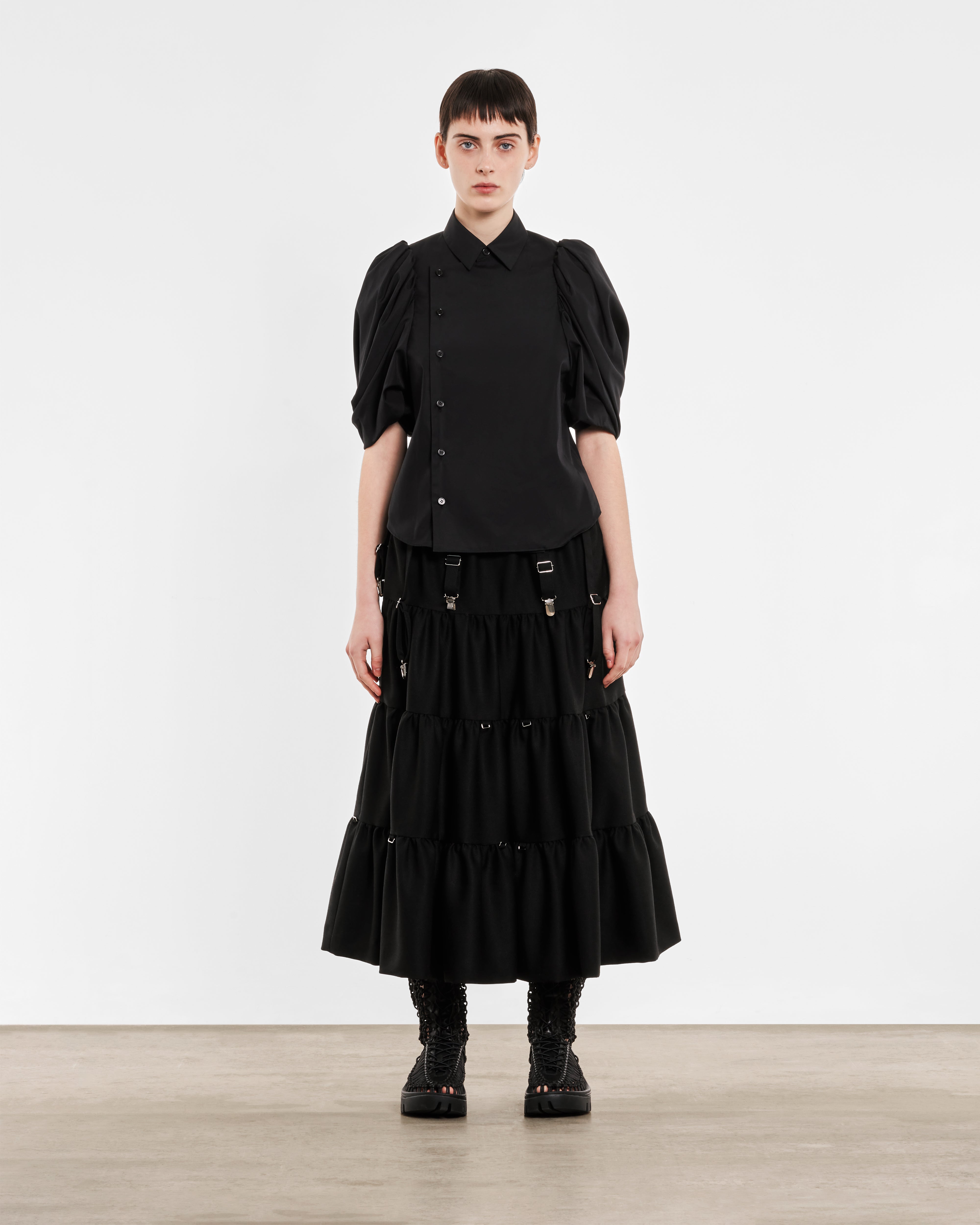 Noir Kei Ninomiya - Women's Cotton Ruffled Sleeve Shirt - (Black)