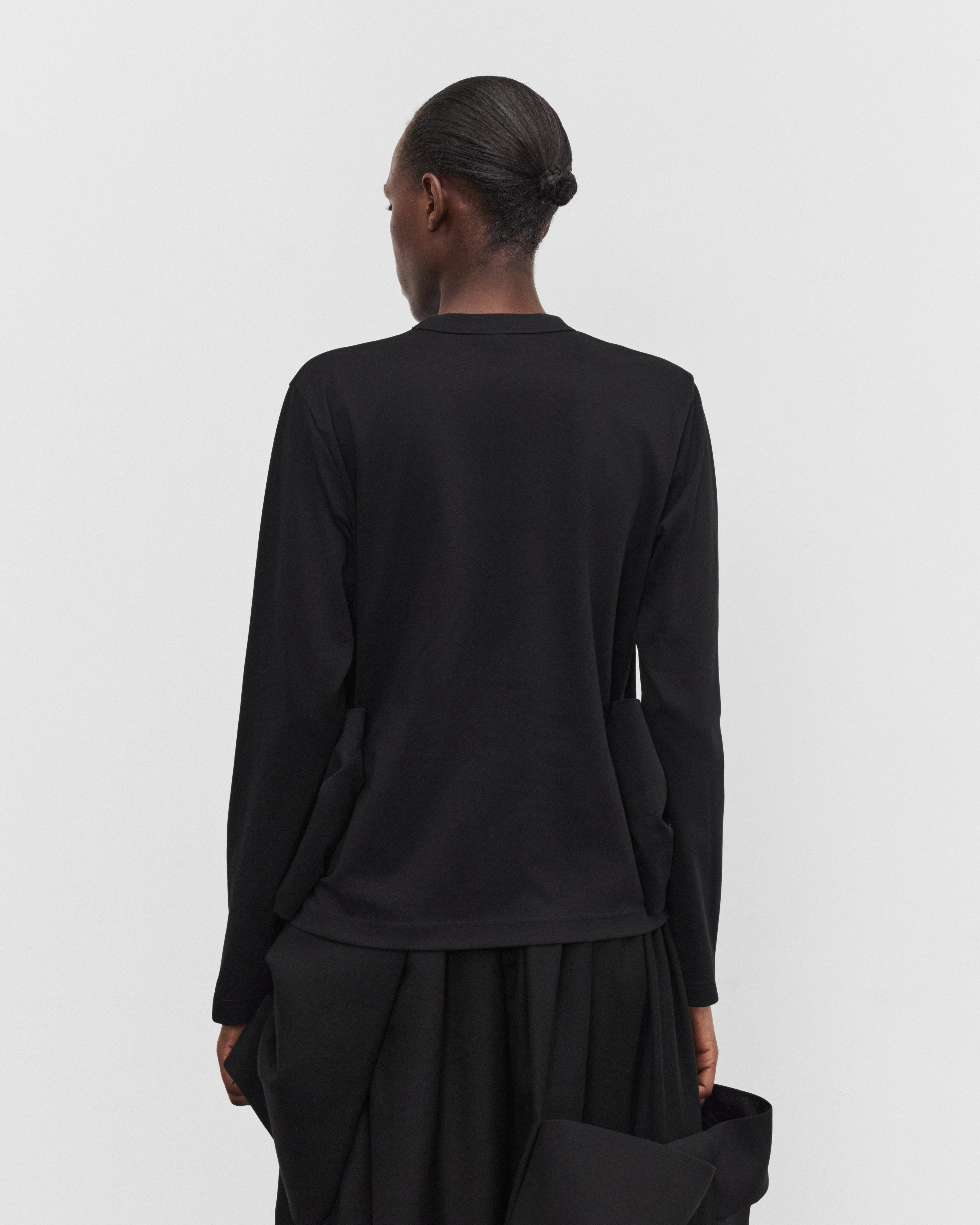 Noir Kei Ninomiya: Women's Long Sleeve Bow T-Shirt (Black) | DSMNY