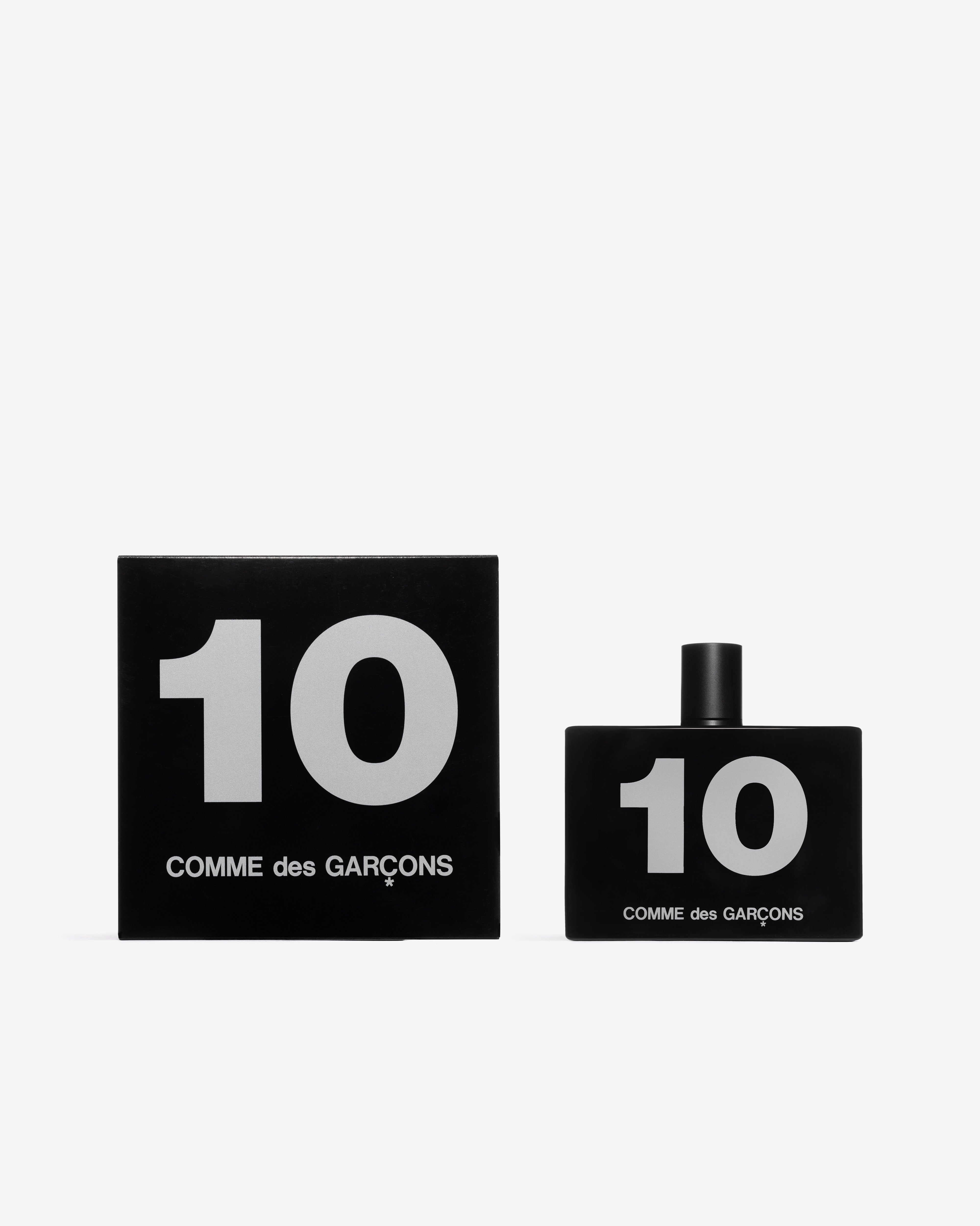CDG Parfum: Odeur 10 (200ml) | DSMNY E-SHOP