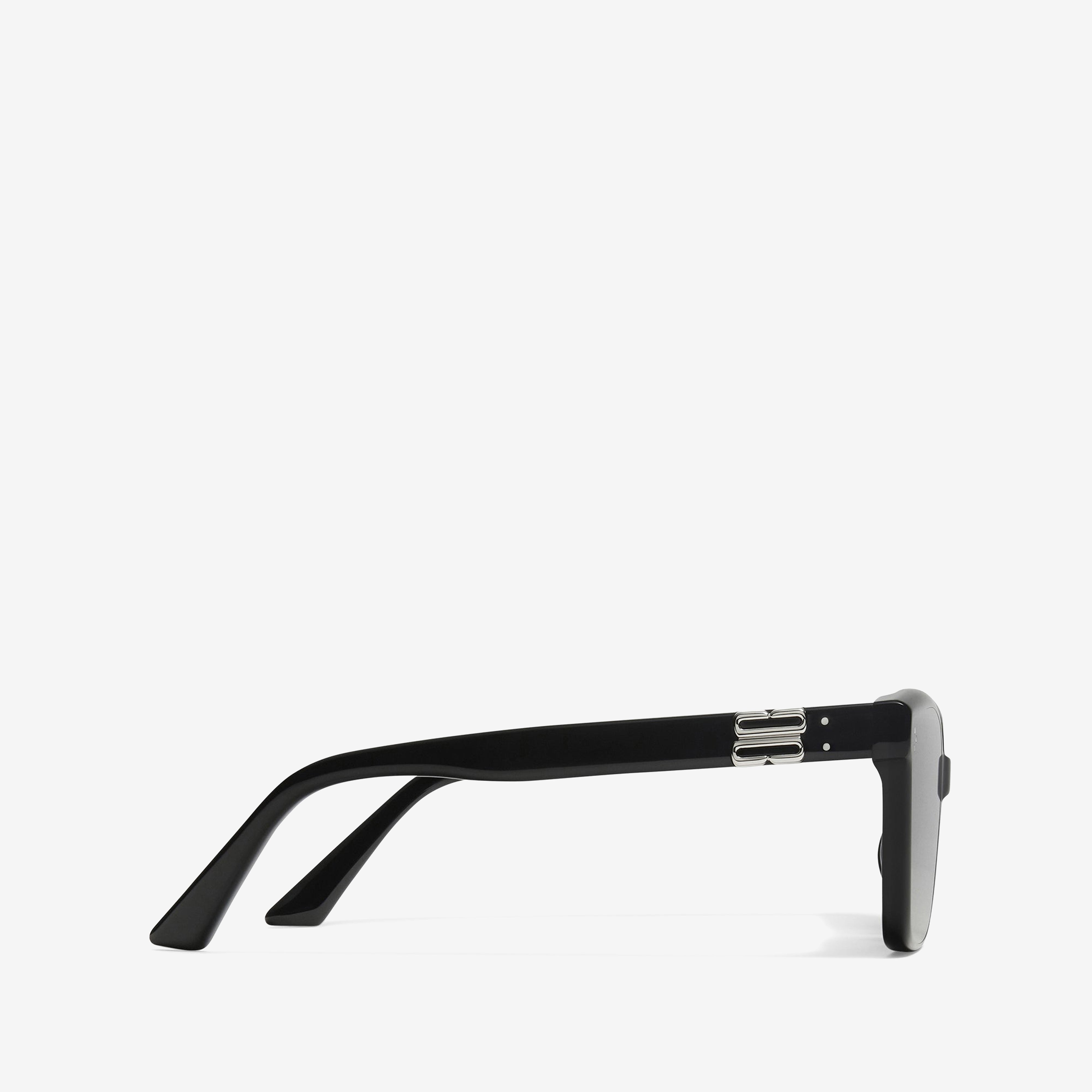 Gentle Monster: Oslo 01 (Black) | DSMNY E-SHOP