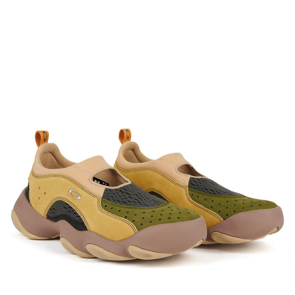 Brain Dead - Men's Oakley Factory Team Flesh Sneakers - (Whey/Multi)