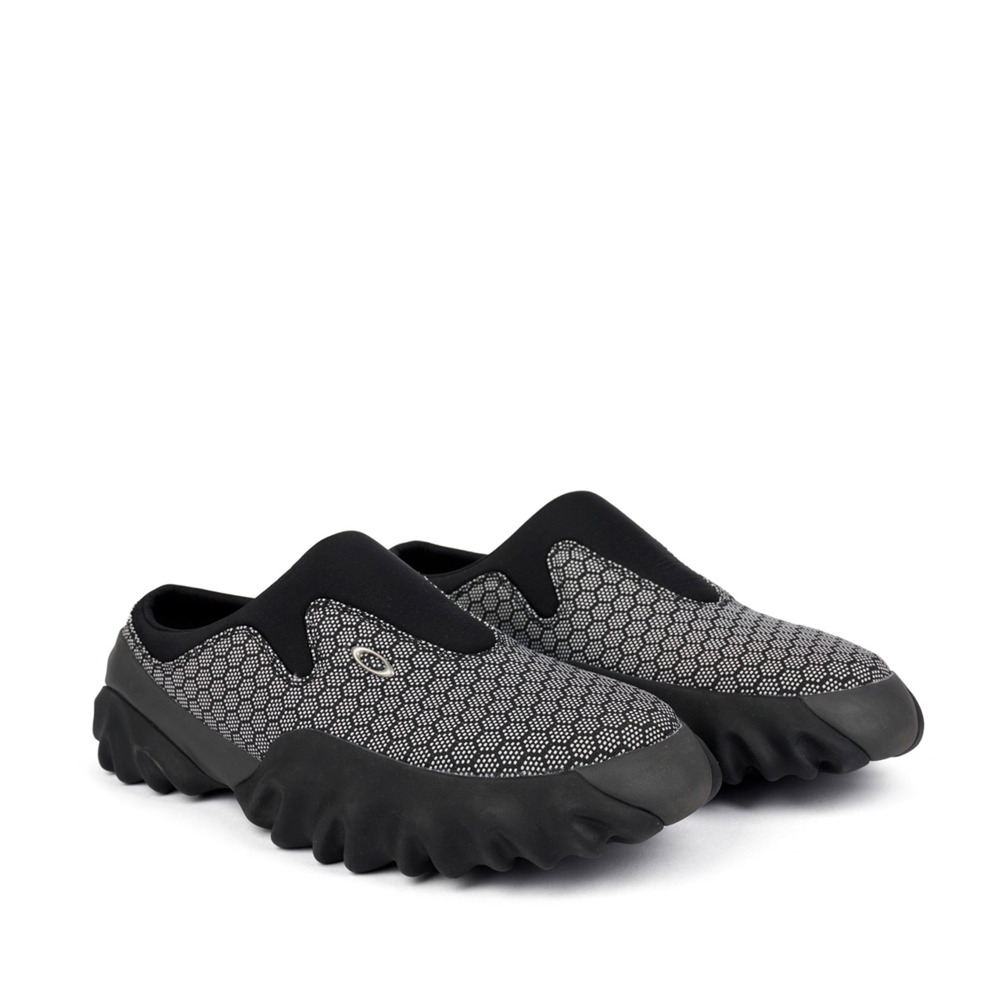 Oakley - Men's Factory Team Nubuck Chop Saw Mule - (Honeycomb Black) view 2, Click to Zoom in