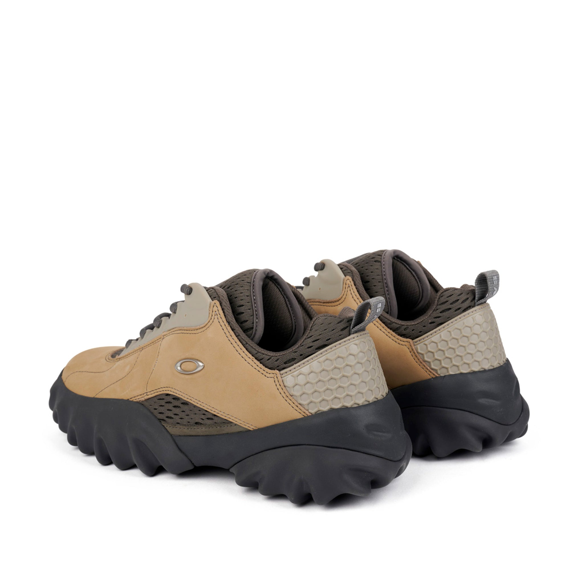 Oakley - Men's Factory Team Nubuck Chop Saw Sneakers - (Mocha) view 5, Click to Zoom in