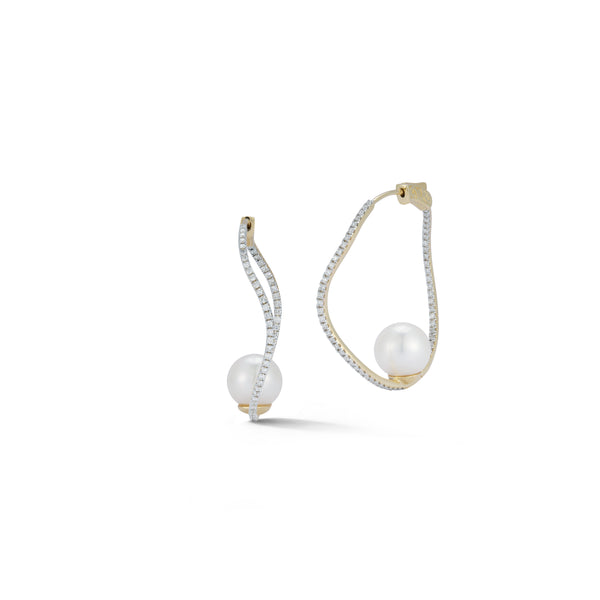 Mateo - Women's 1.22kt Diamond Pearl Wave Earrings - (Yellow Gold)