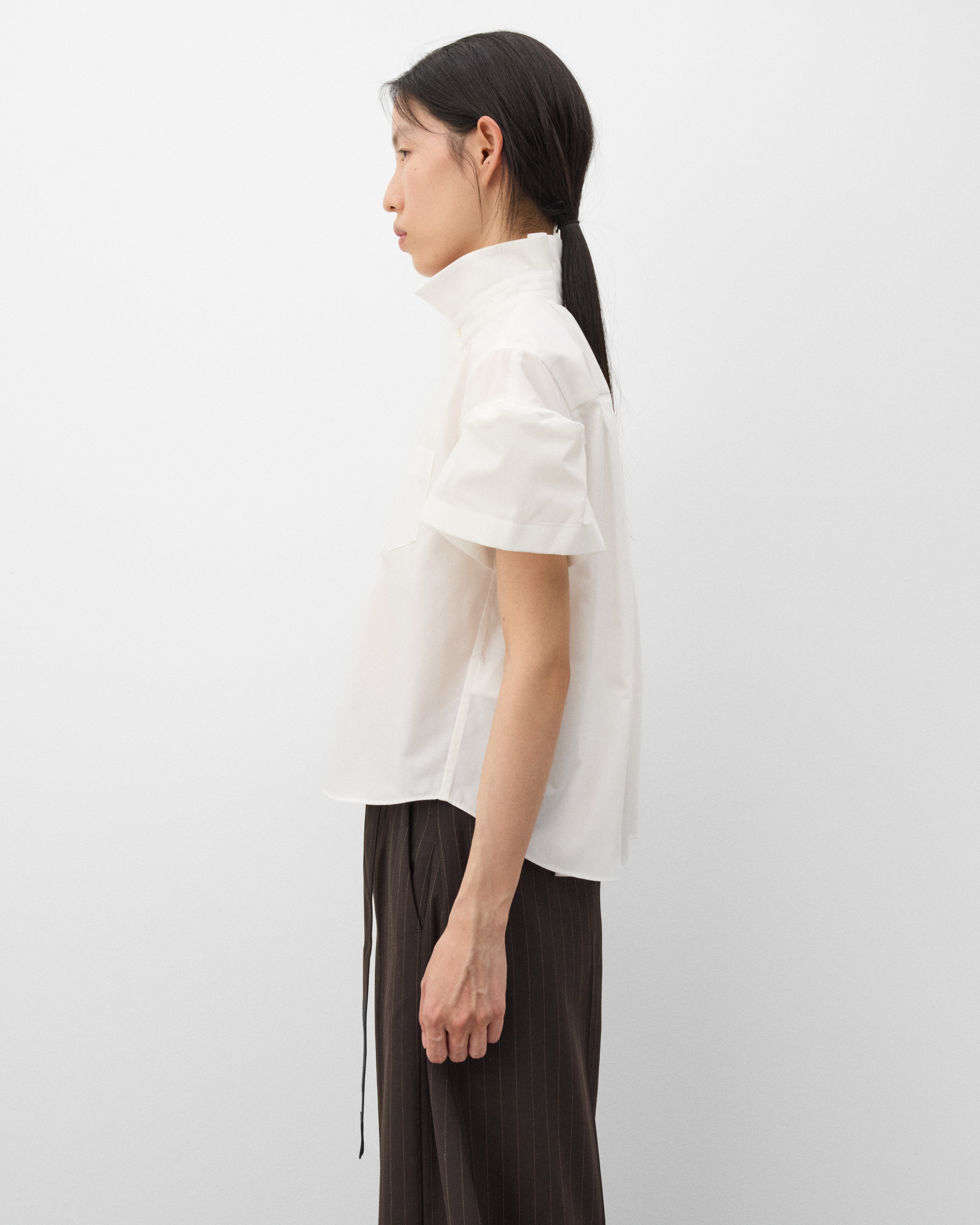 Sacai: Women's Poplin Shirt (Off White) | DSMNY E-SHOP