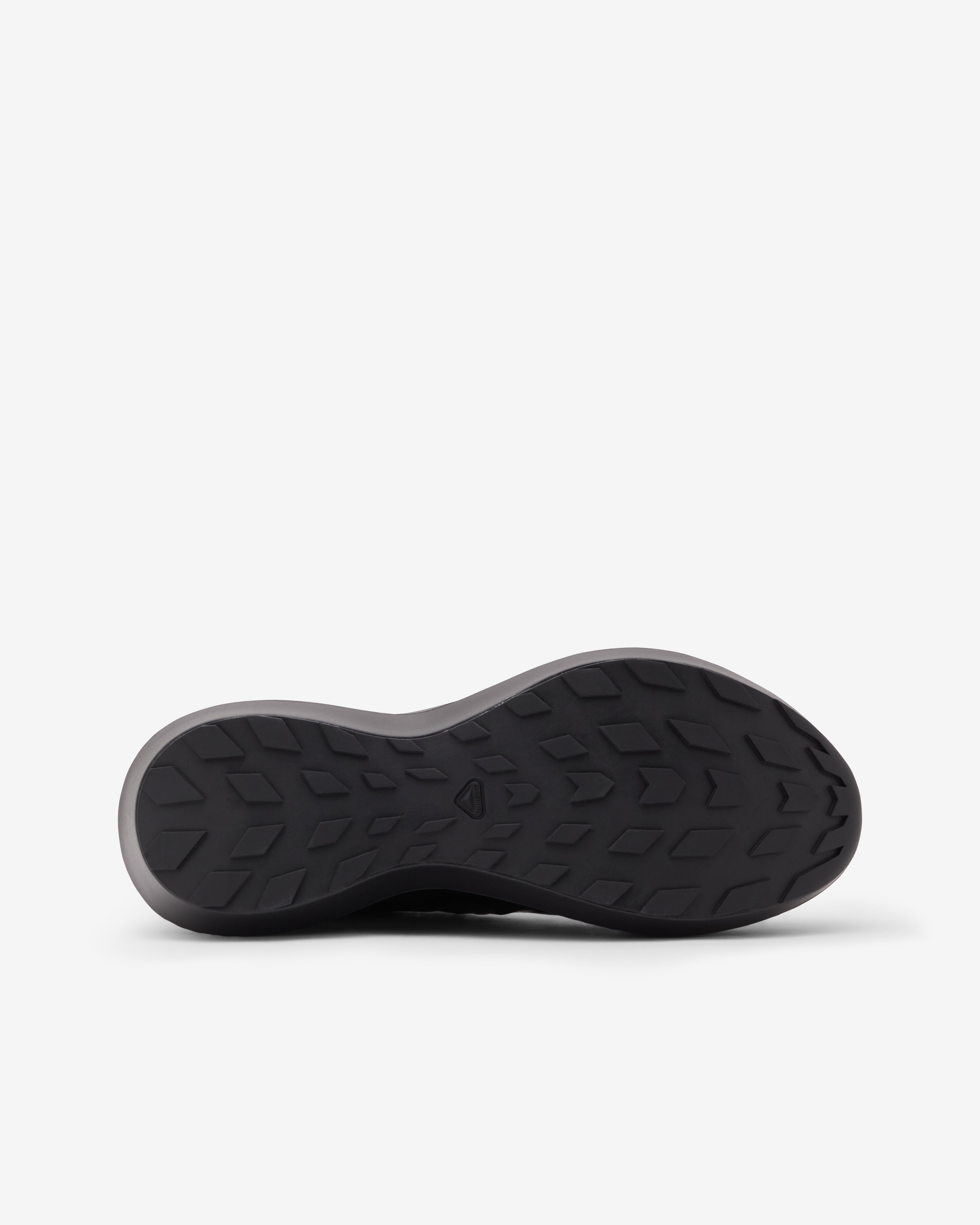 COMME des GARCONS × SALOMON XT-WHISPER Comme des Garçons Adds A Stacked Platform To The Salomon XT