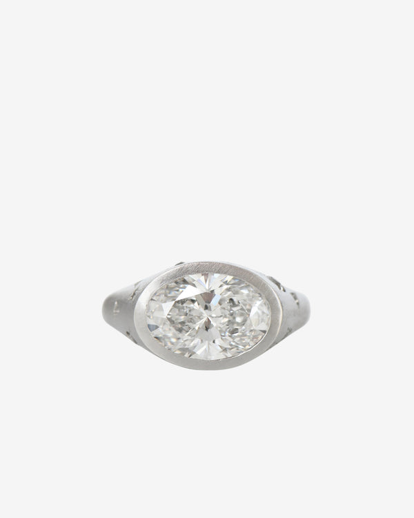 Seb Brown - Women's XXL Oval Diamond Ring - (Platinum)