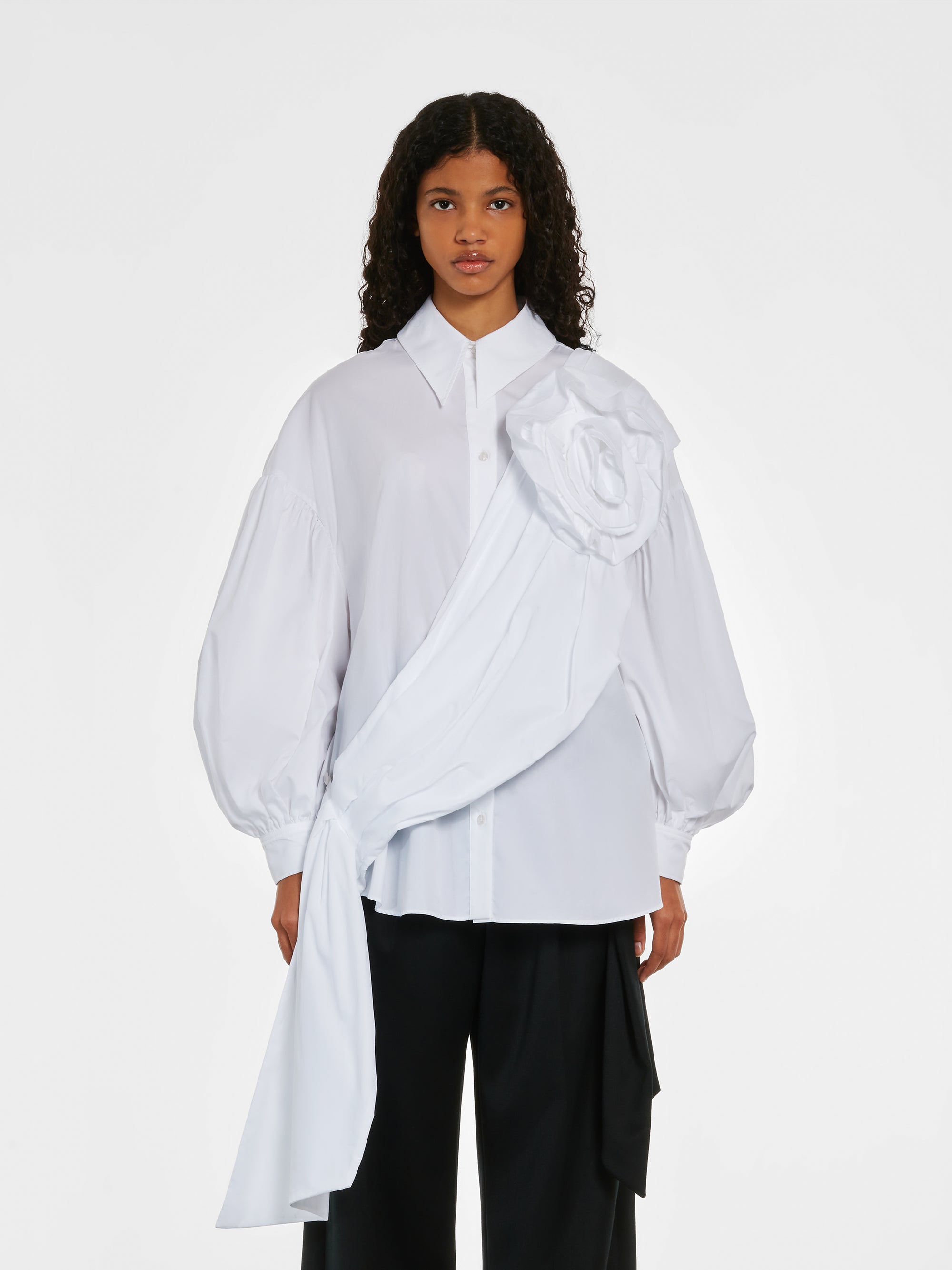 Simone Rocha: Women's Pressed Rose Sash Shirt (White) | DSMNY E-SHOP