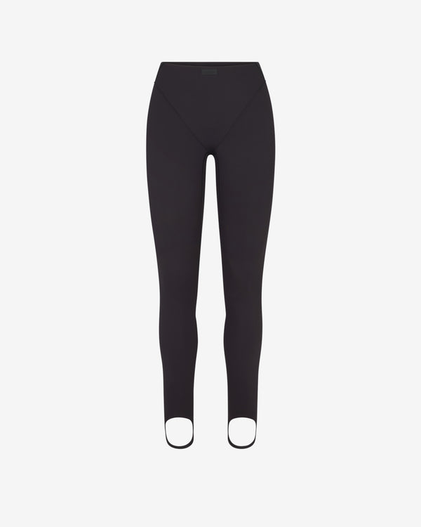 NikeSKIMS - Women's Matte V-Panel Stirrup Leggings - (Obsidian)