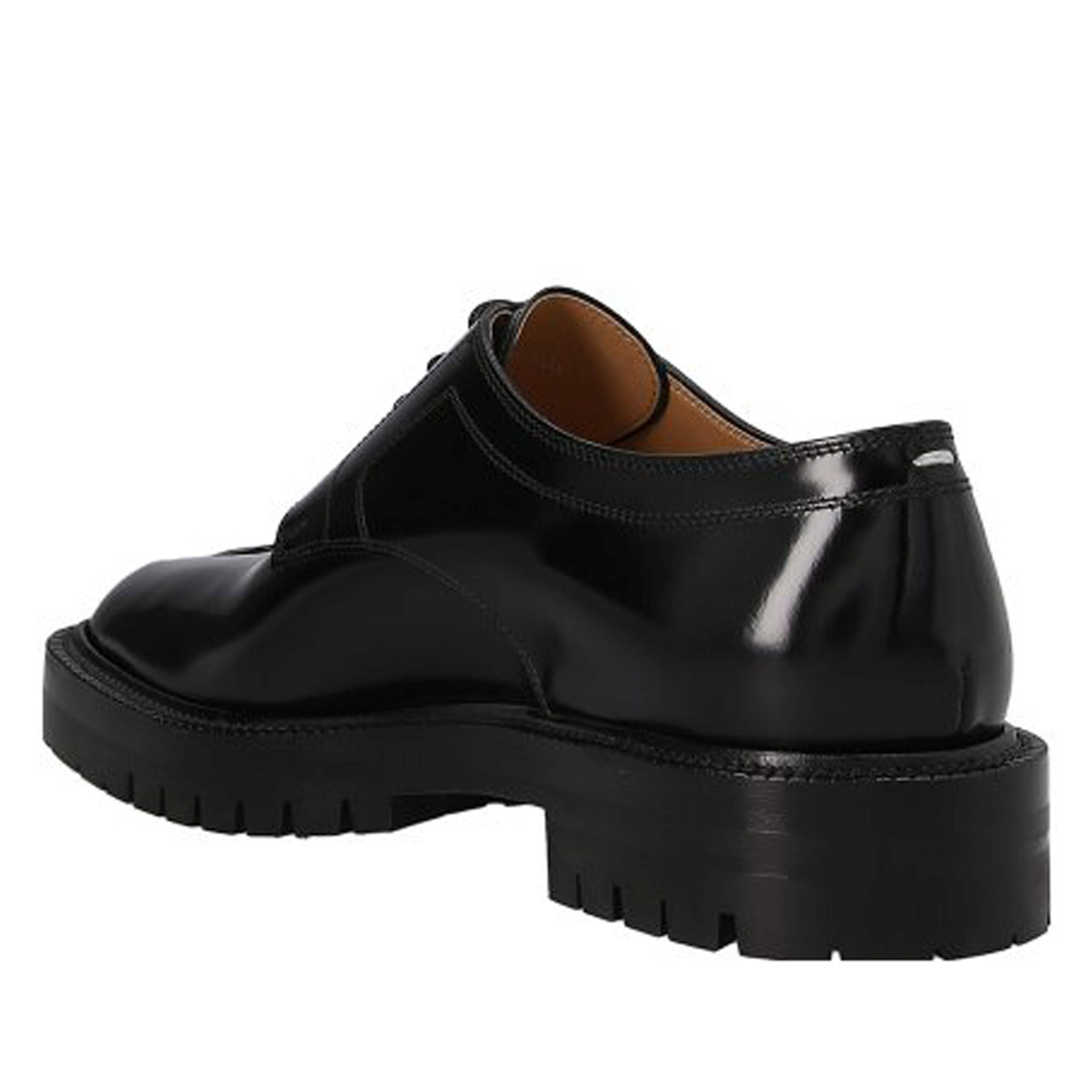 Maison Margiela Tabi-toe leather lace-up shoes - Black