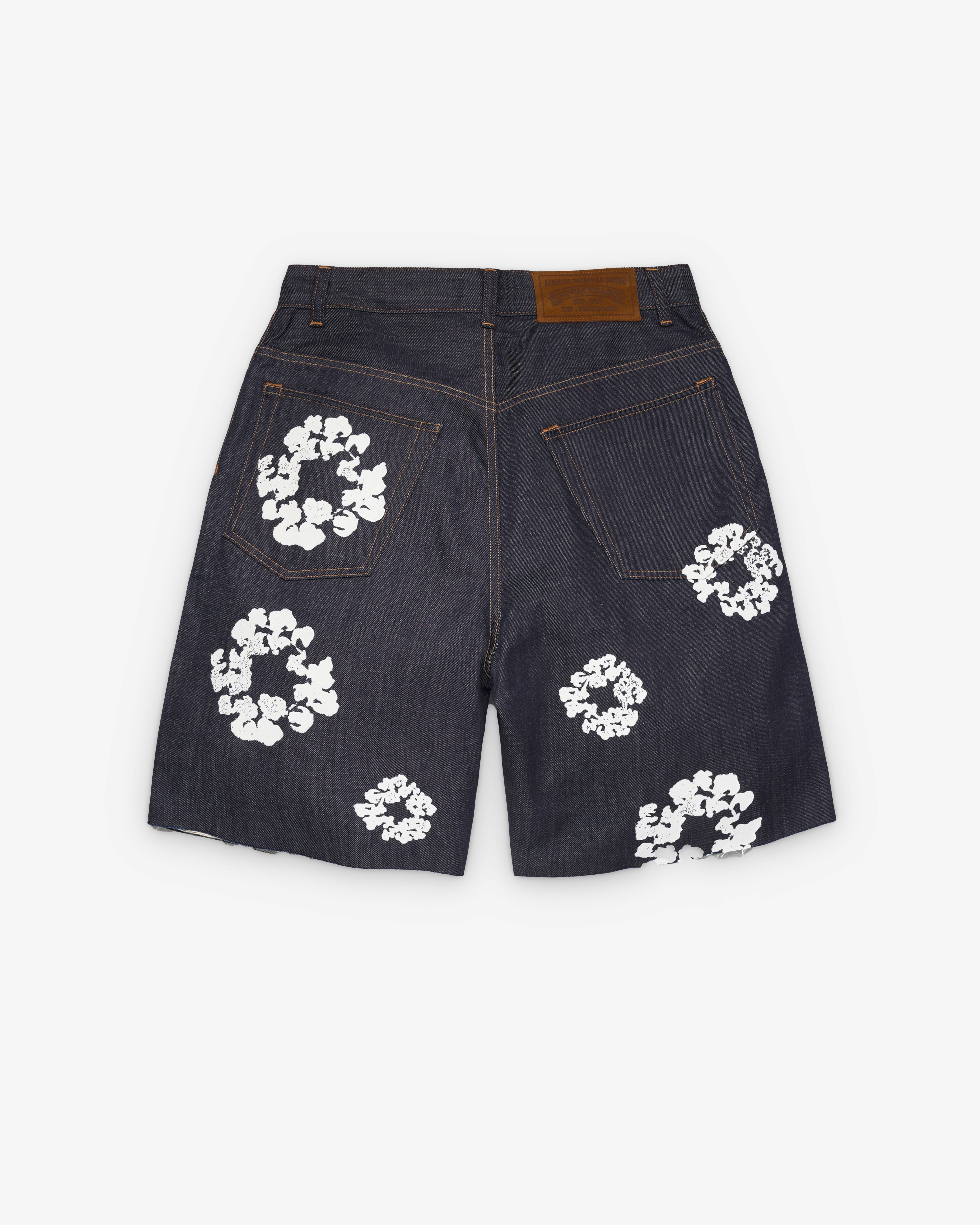 値下げ 早い者勝ち denim tears確実正規品 denim shorts Denim Tears: Men's Cotton Wreath Denim Shorts (Selvedge) | DSMNY E