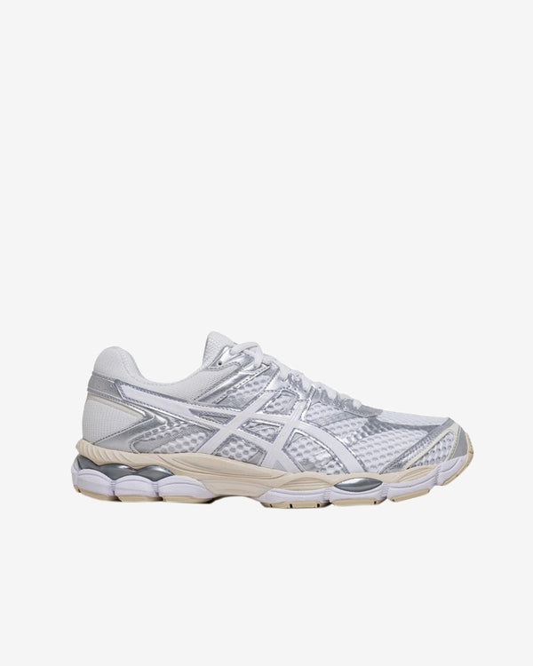 Asics - Men's Gel-Cumulus 16 Sneakers - (White/Silver)