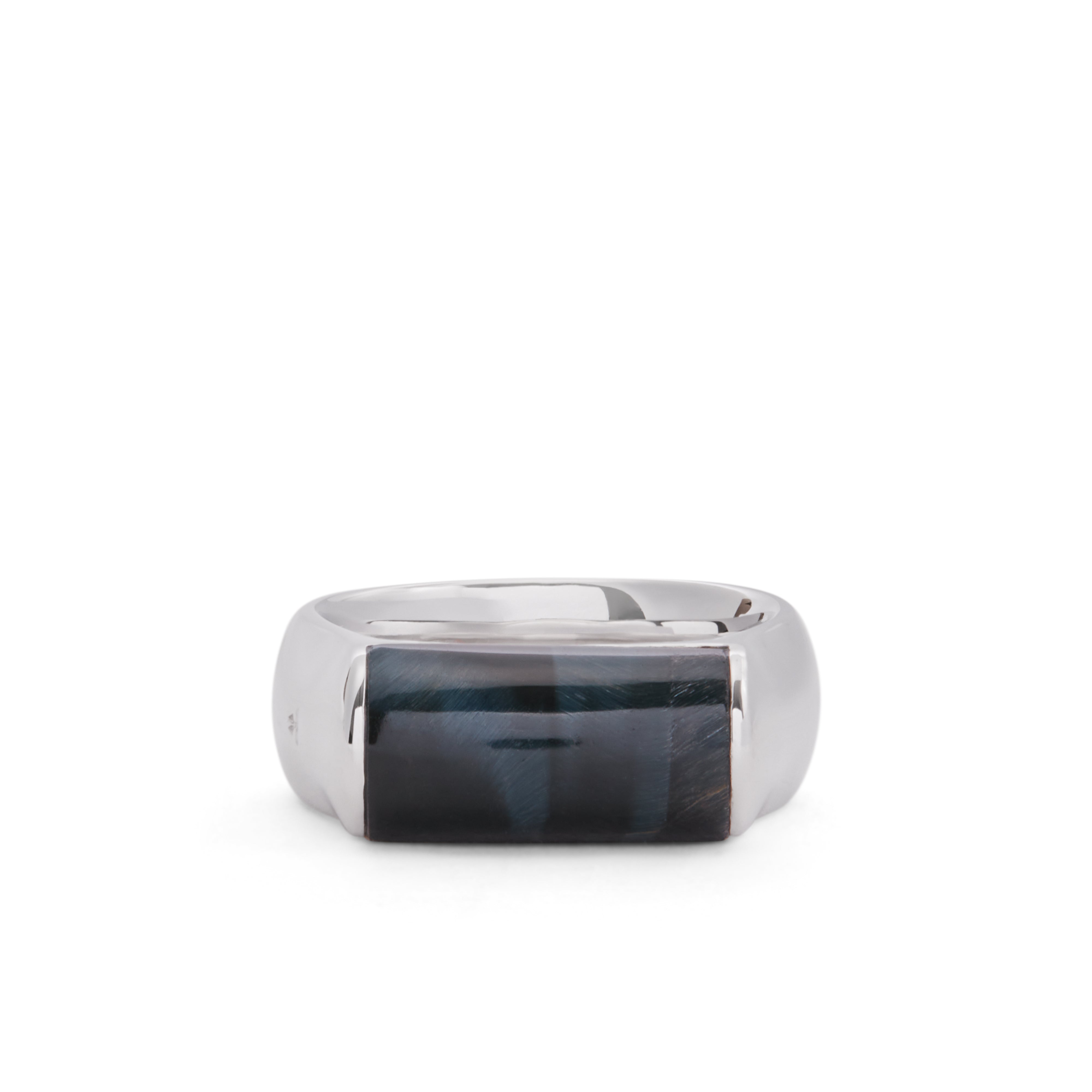 Tom Wood: Crest Ring Blue Hawk Eye (Silver) | DSMNY E-SHOP