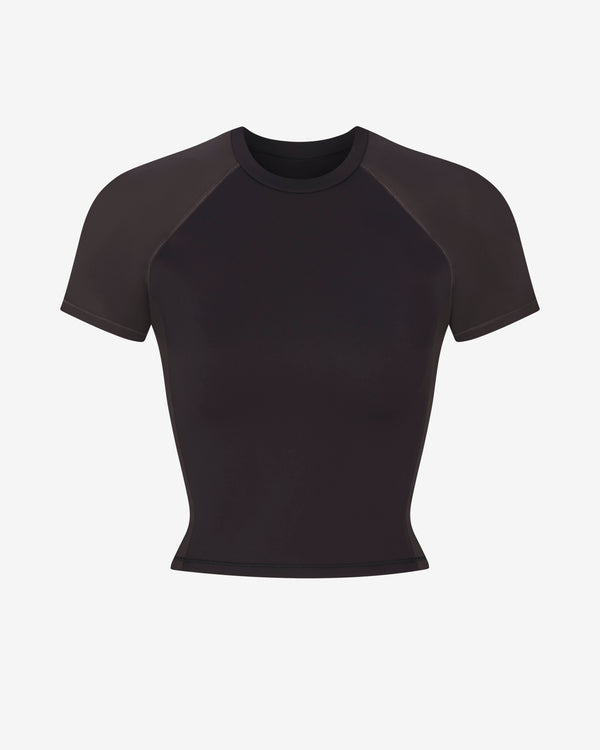 NikeSKIMS - Women's Matte Shine Mix Short-Sleeve Crop Top - (Obsidian)