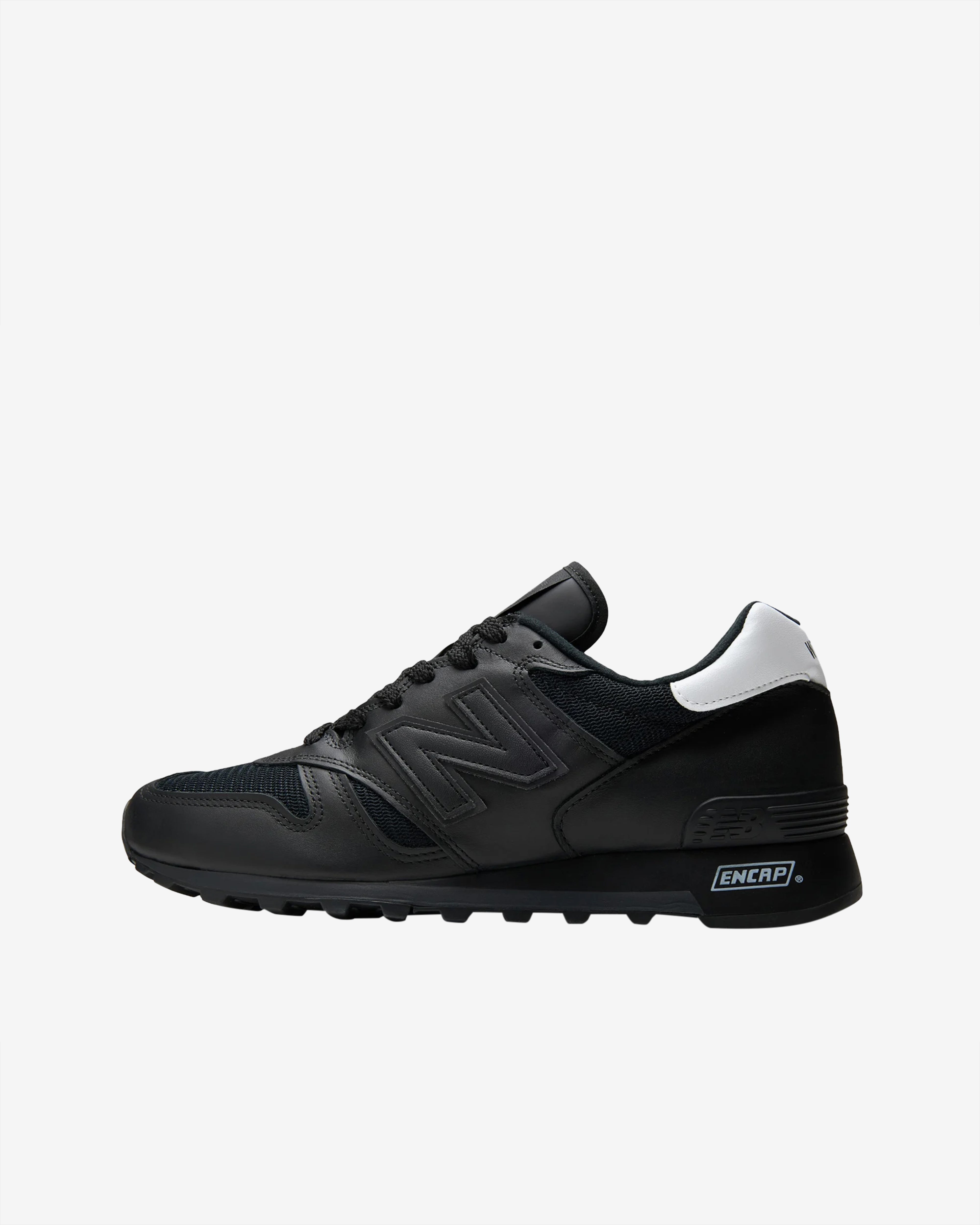 ニューバランスダブルタップスNew Balance ×wtaps1300 28 New Balance: Men's WTAPS 1300 Sneakers (Black) | DSMNY E-SHOP