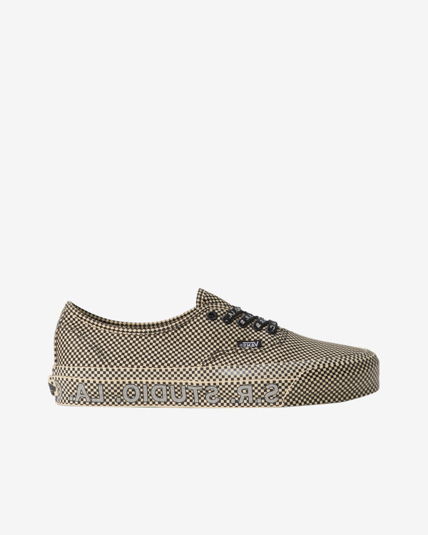 Vans - Men's OTW By Vans x S.R. Studio L.A. Authentic 44 Vibram Sneakers - (Micro/Chalk)