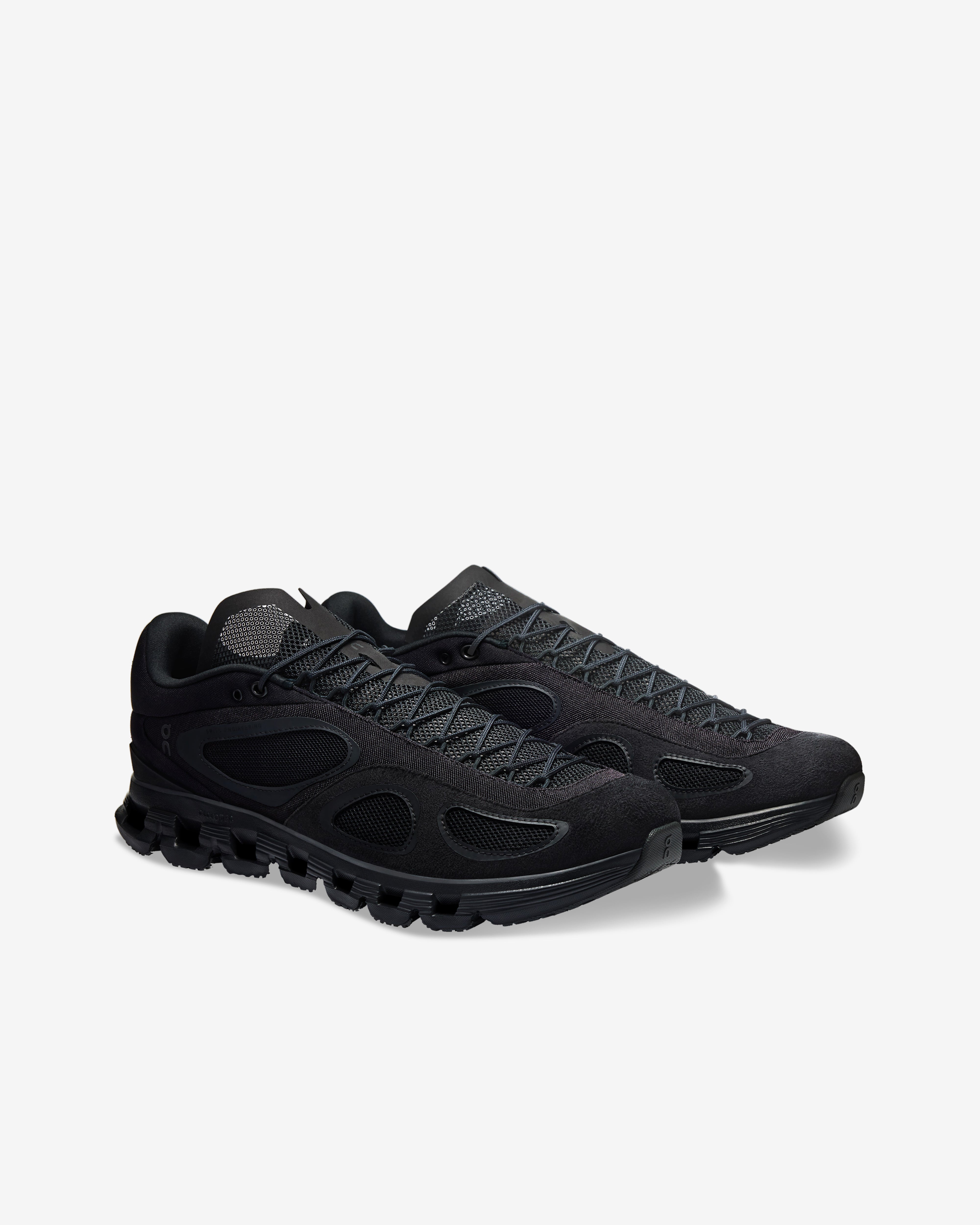 靴 ON RUNNING Cloud X Fka 1 W Black Black On Running: Men's Cloud x FKA Sneakers (Black) | DSMNY E-SHOP