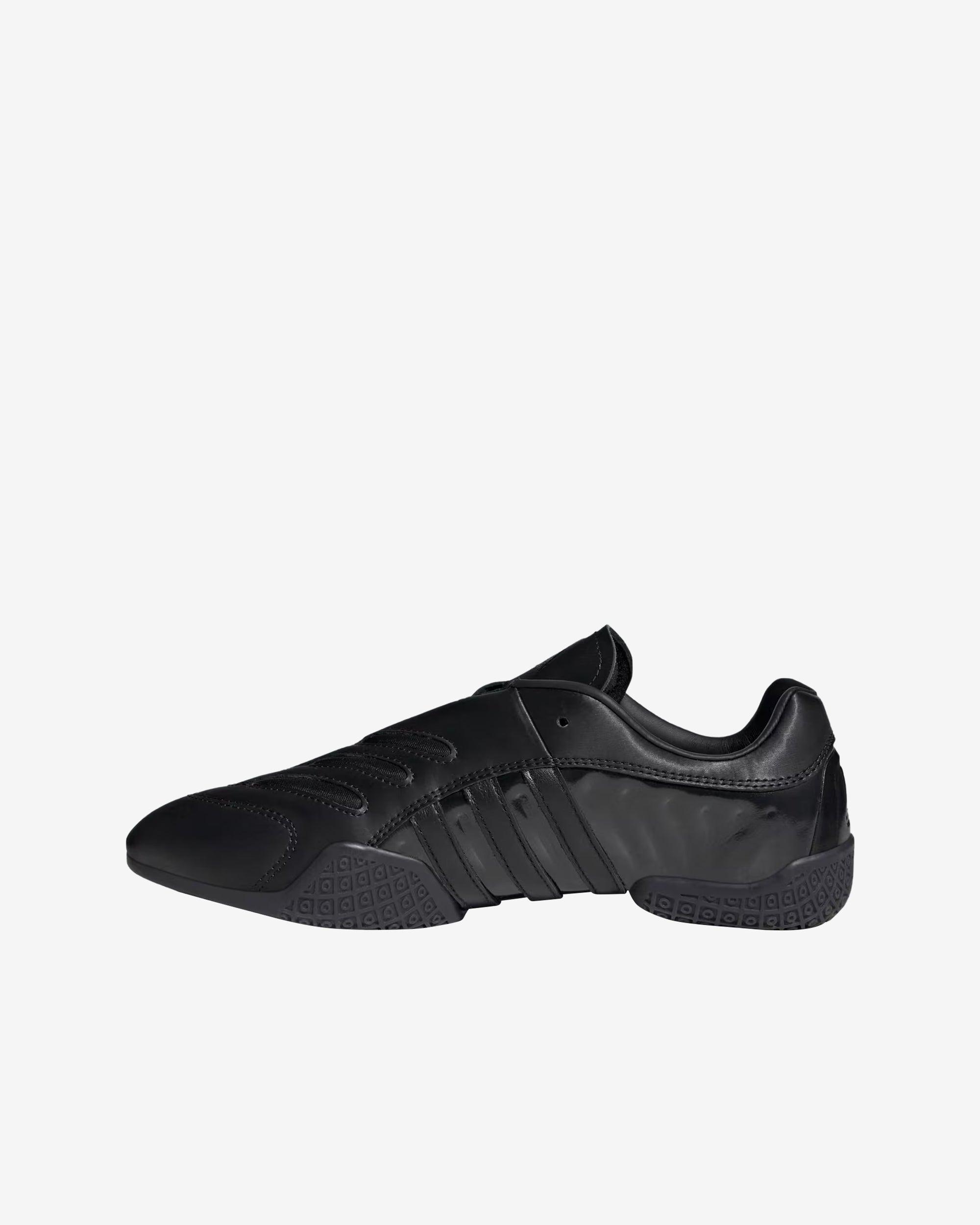 Adidas - Women's Taekwondo Mei Elite - (Core Black) view 2, Click to Zoom in
