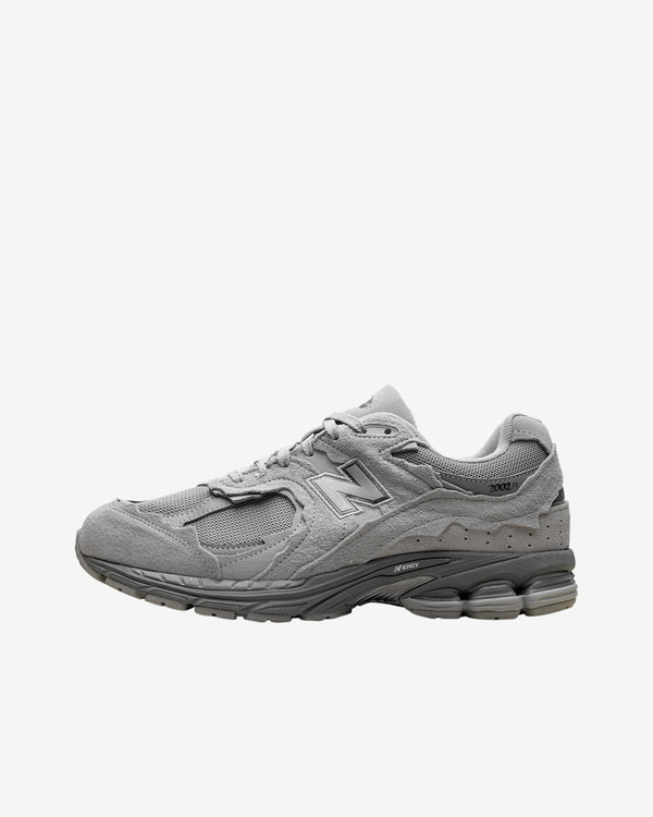 New Balance - Men's Gortex 2002 Sneakers - (Slate Grey)