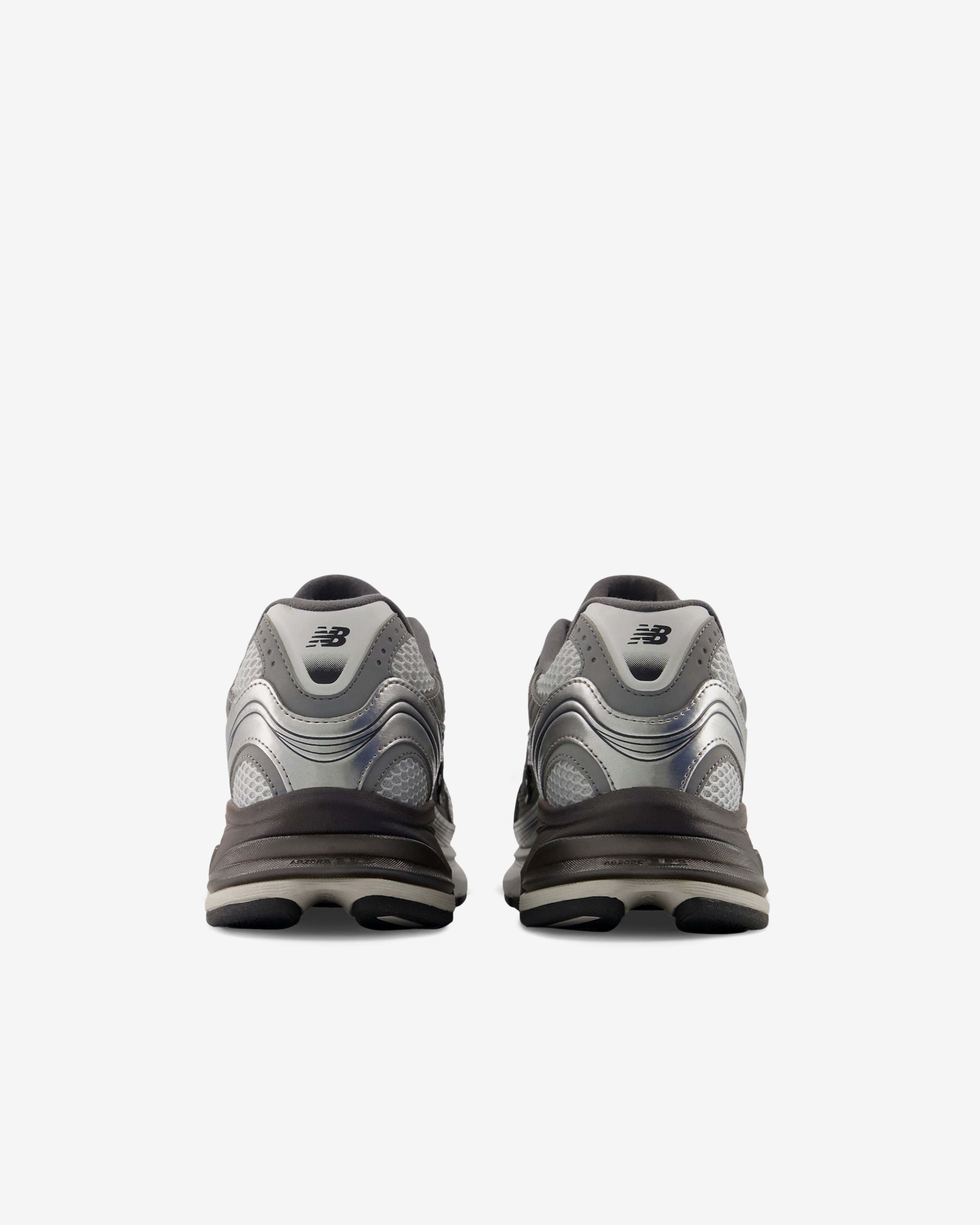 New Balance: Men's ABZORB 2010 Sneakers (Silver/Metallic) | DSMNY