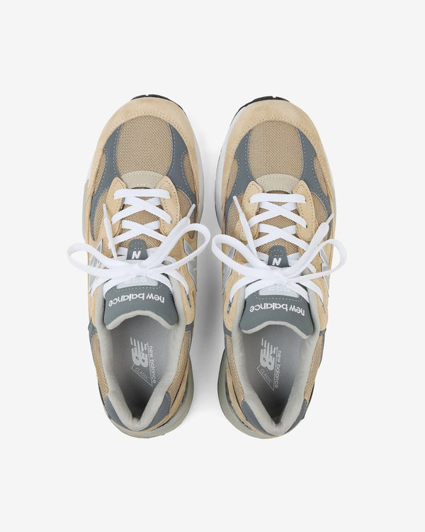 New Balance - Men's 992 Sneakers - (Incense)