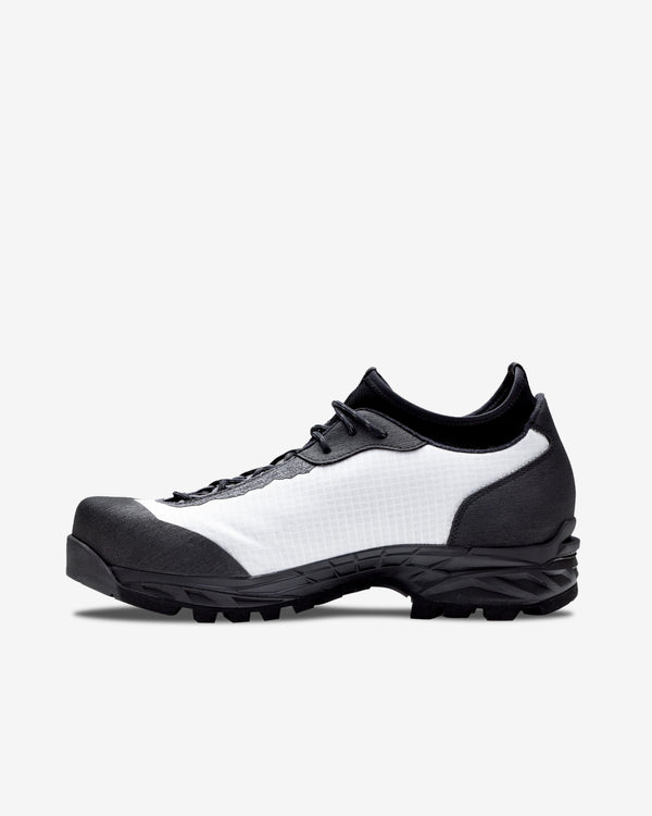Demon - Men's Adventa 1.0 Shoes - (Ice)