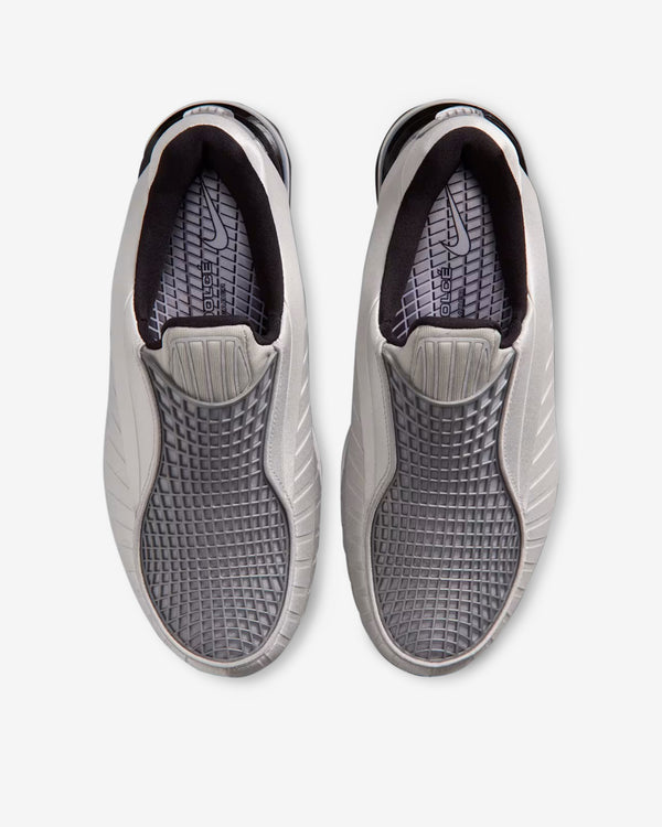 Nike - Air Max Dolce - (Metallic Silver)