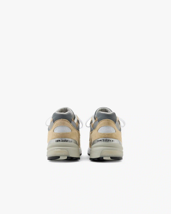 New Balance - Men's 992 Sneakers - (Incense)