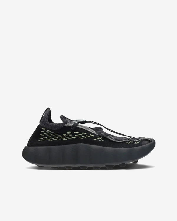 Nike - Mind 002 Flyknit - (Black/Smoke Grey)
