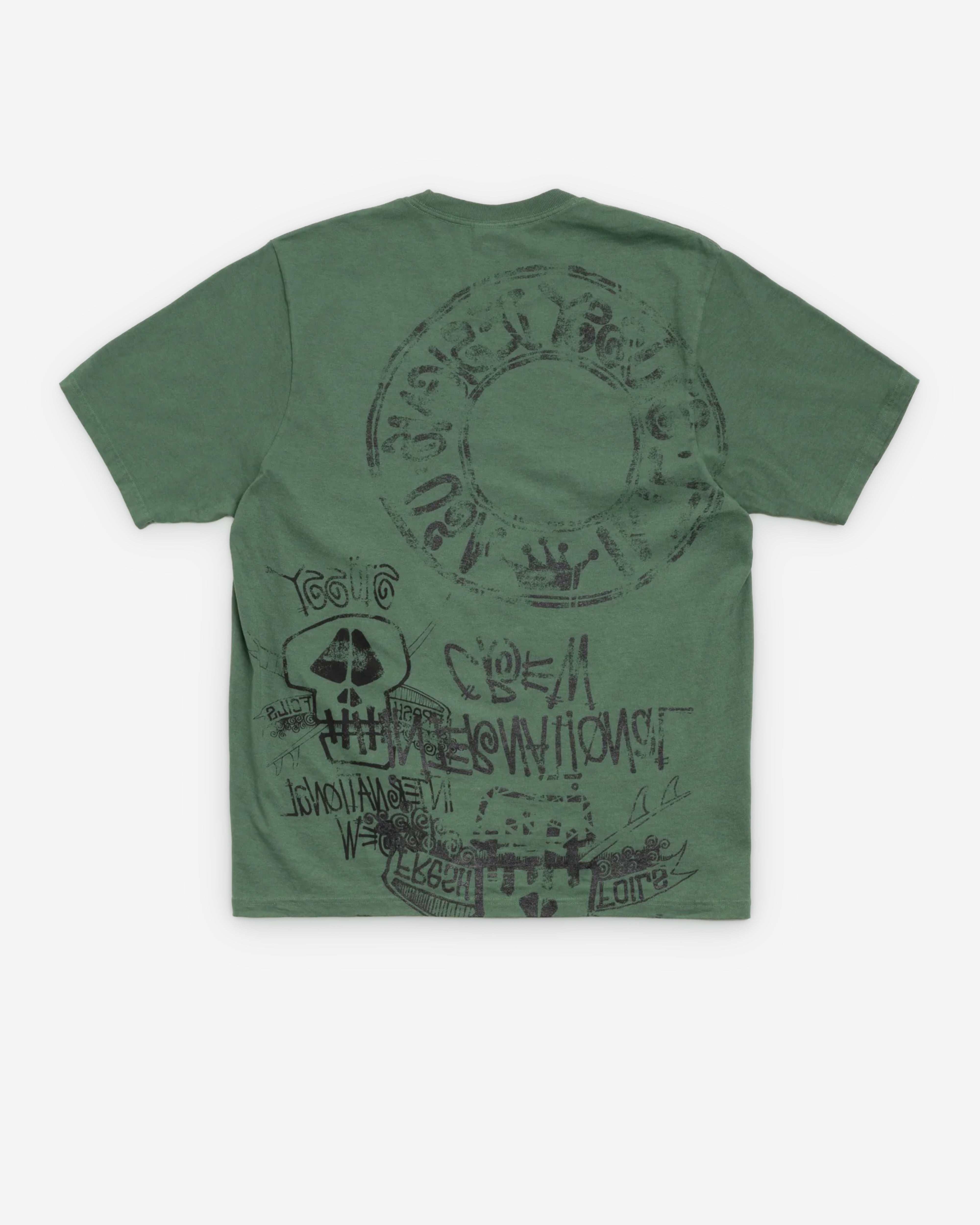 Stüssy: Men's Skulls Pigment Dyed Tee (Pine) | DSMNY E-SHOP