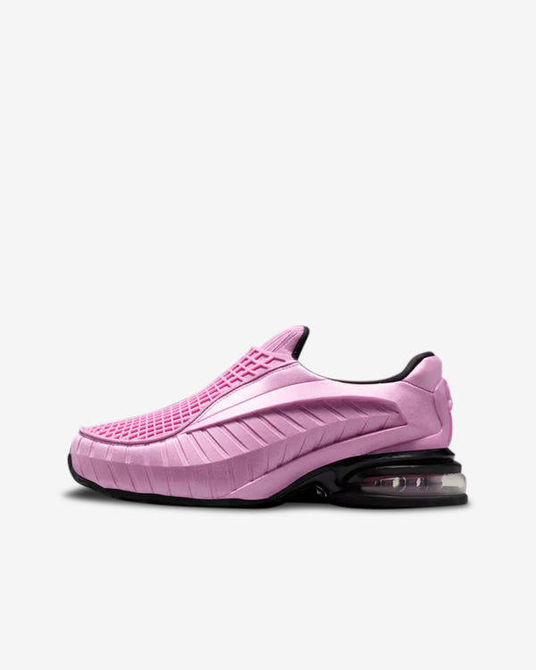 Nike - Women's Air Max Dolce Sneakers - (Light Magenta)