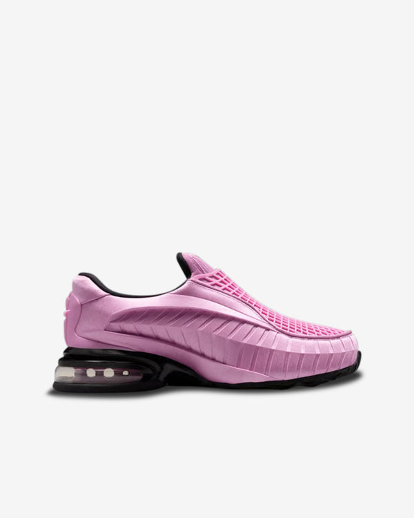 Nike - Women's Air Max Dolce Sneakers - (Light Magenta)