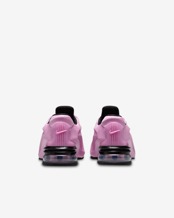 Nike - Women's Air Max Dolce Sneakers - (Light Magenta)