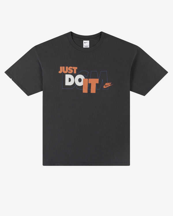 Nike - DSM Men's Vintage T-Shirt - (Anthracite)