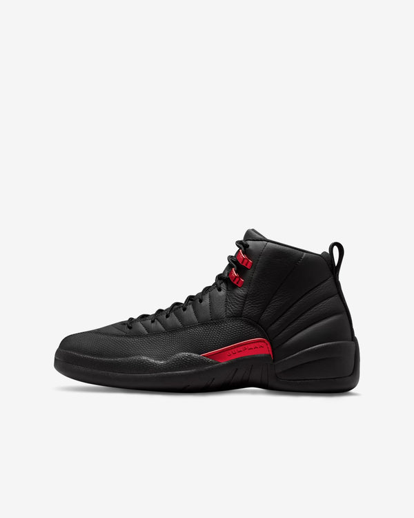 Nike - Men's Air Jordan 12 Retro Sneakers - (Black/Red)