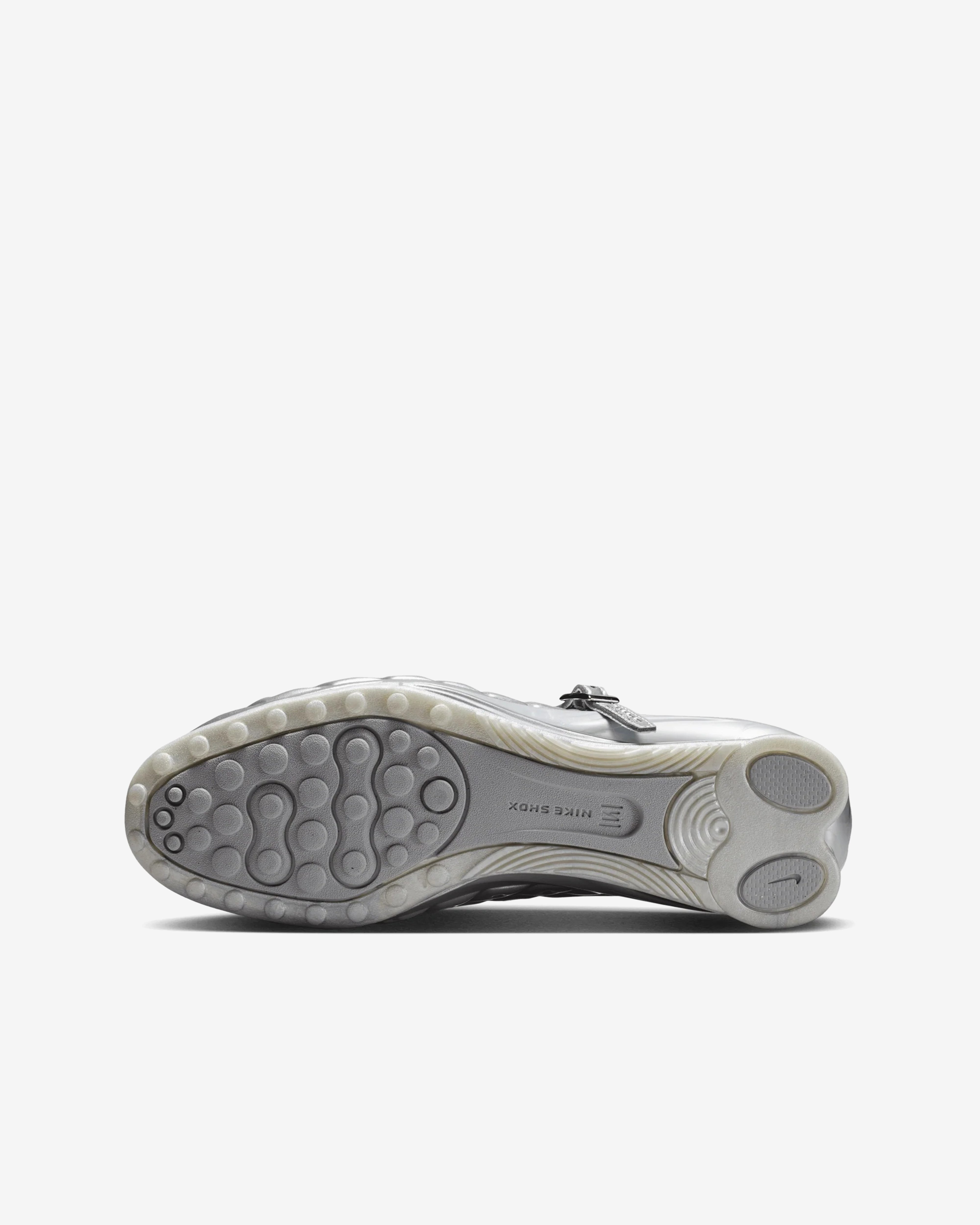Nike: Women's Shox Z Calistra Sneakers (Silver) | DSMNY E-SHOP