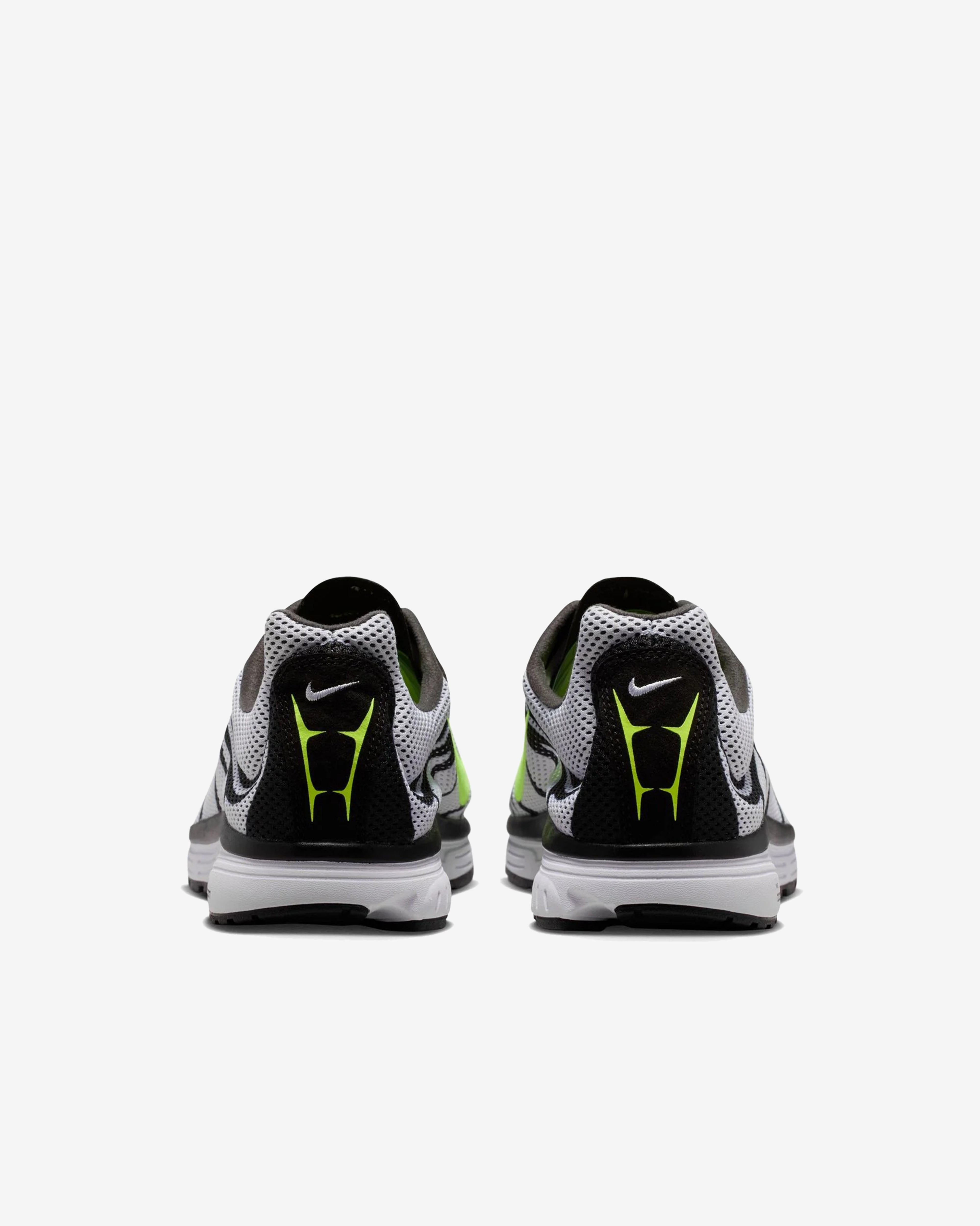 Nike: Men's Zoom Streak 3 Sneakers (White/Volt) | DSMNY E-SHOP