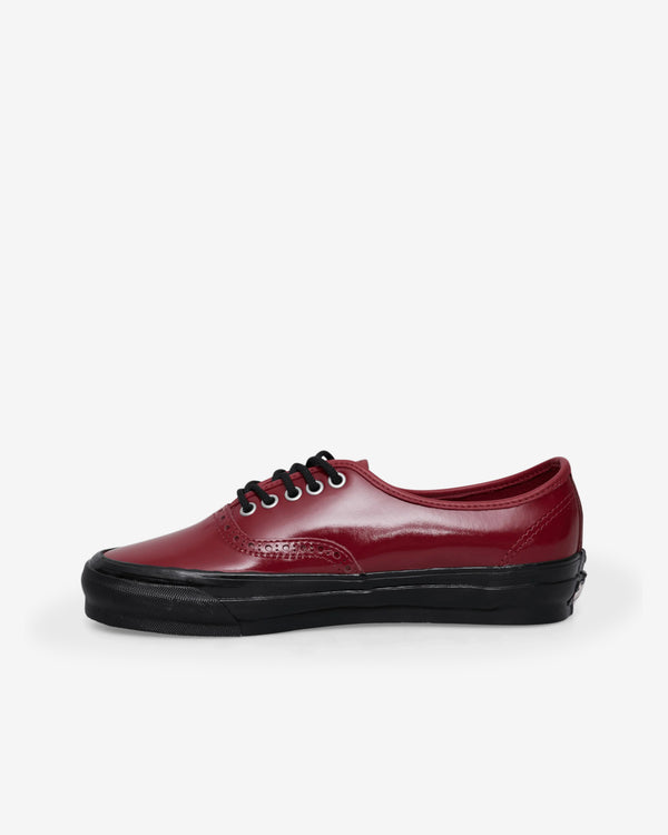 Vans - Men's Authentic Leather Brogues - (Gloss Bordeaux)
