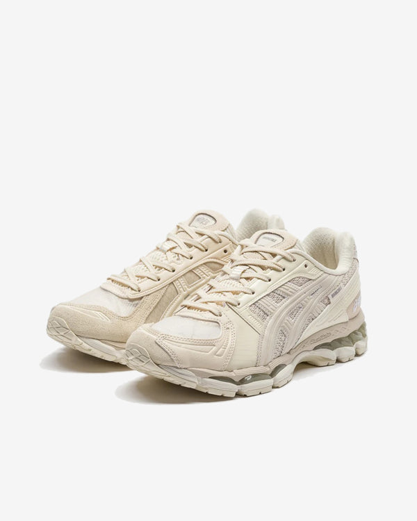Asics - INVINCIBLE X MADNESS GEL-KAYANO 12.1 - (Vanilla)