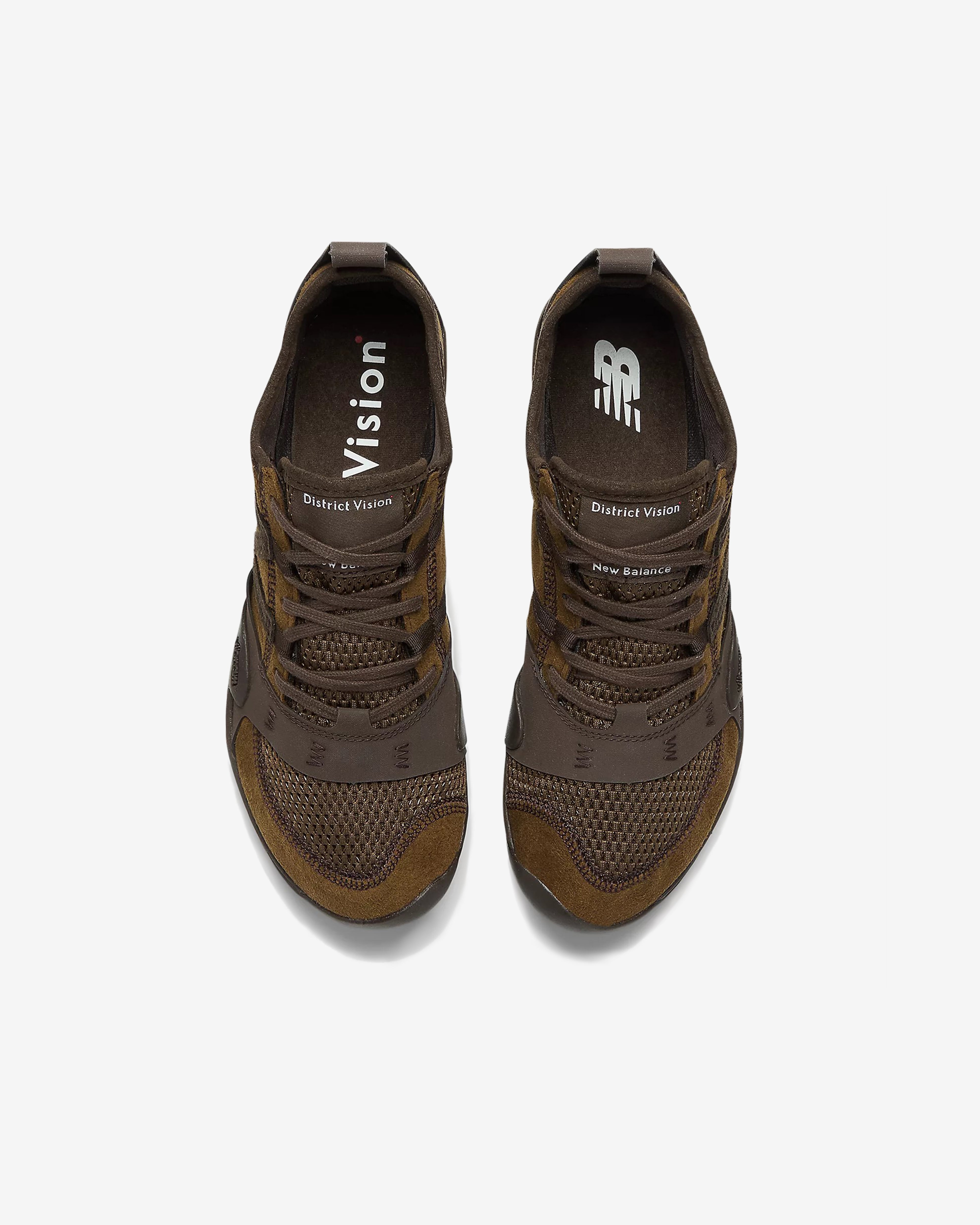 New Balance x District Vision: MT10O Sneakers (Desert Palm