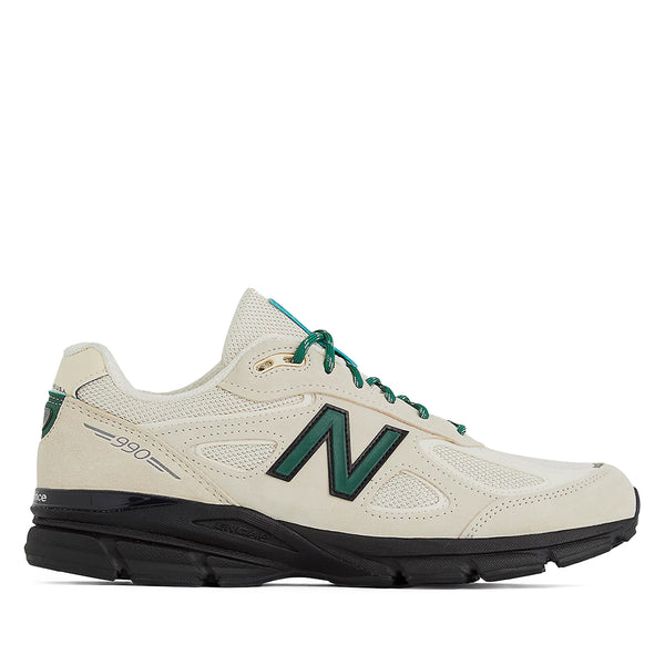 New Balance - 990v4 Sneakers - (Macadamia Nut/Black)