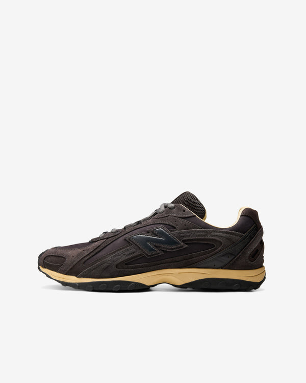 New Balance - Men's Auralee 204L Sneakers - (Ganache/Blackbean)