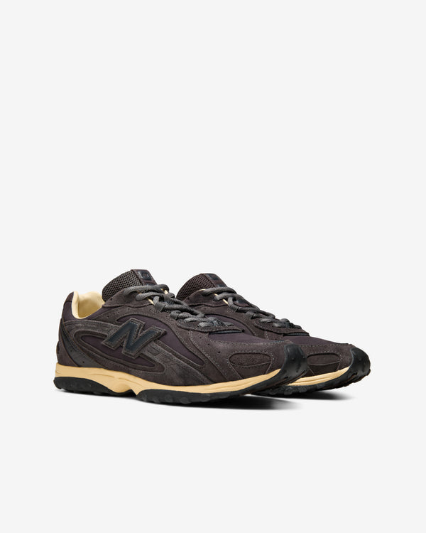 New Balance - Men's Auralee 204L Sneakers - (Ganache/Blackbean)