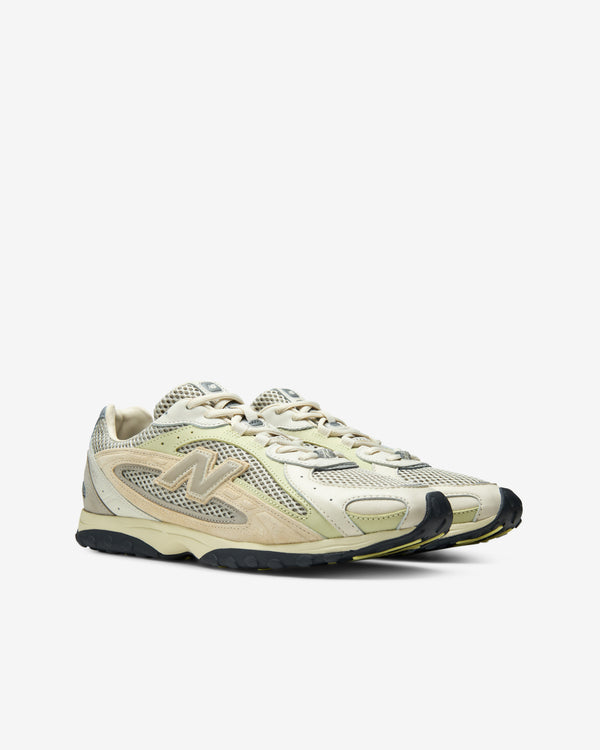 New Balance - Men's Auralee 204L Sneakers - (Plaza Taupe/White Jade)